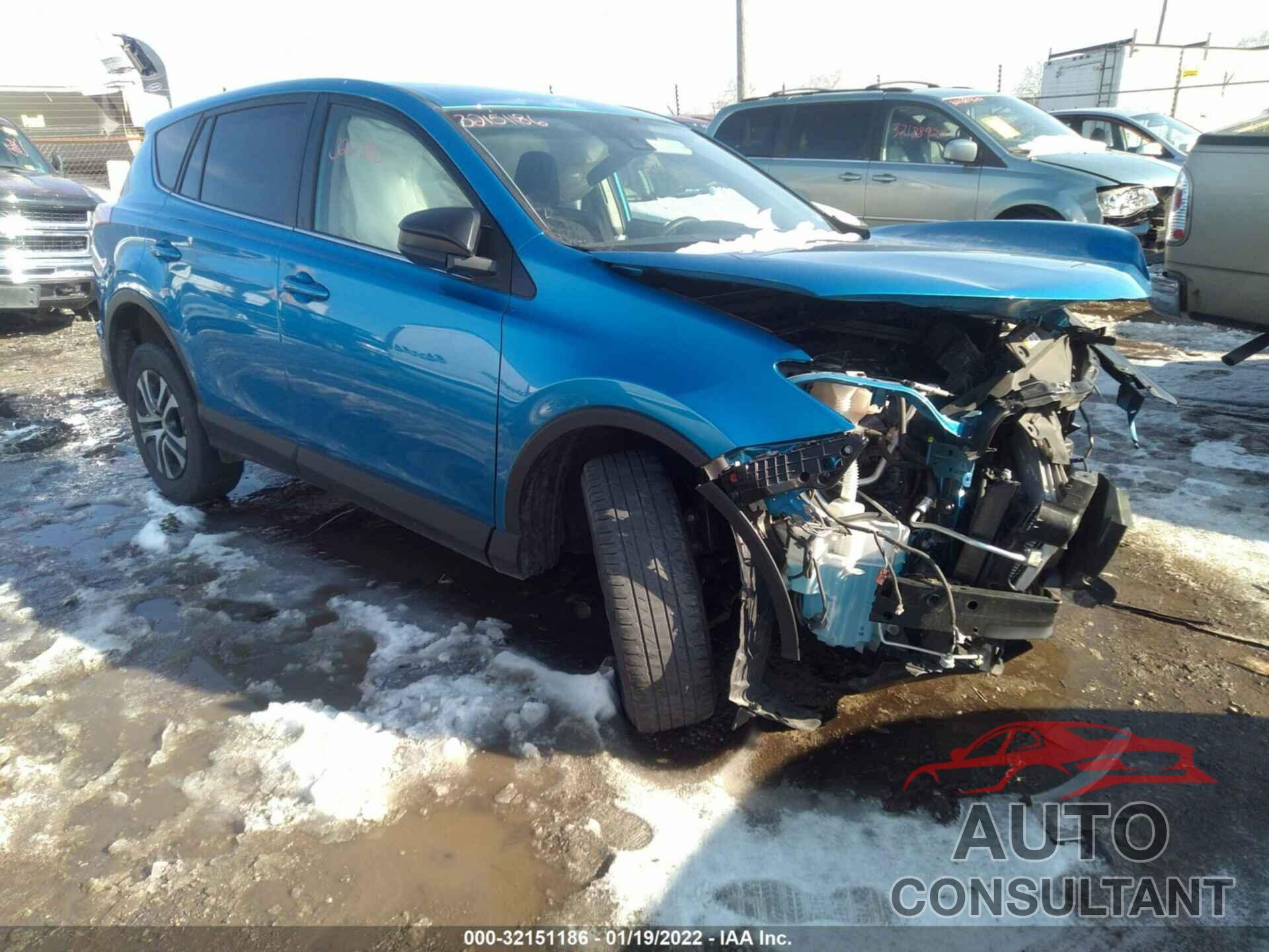TOYOTA RAV4 2018 - JTMBFREV3JD246826