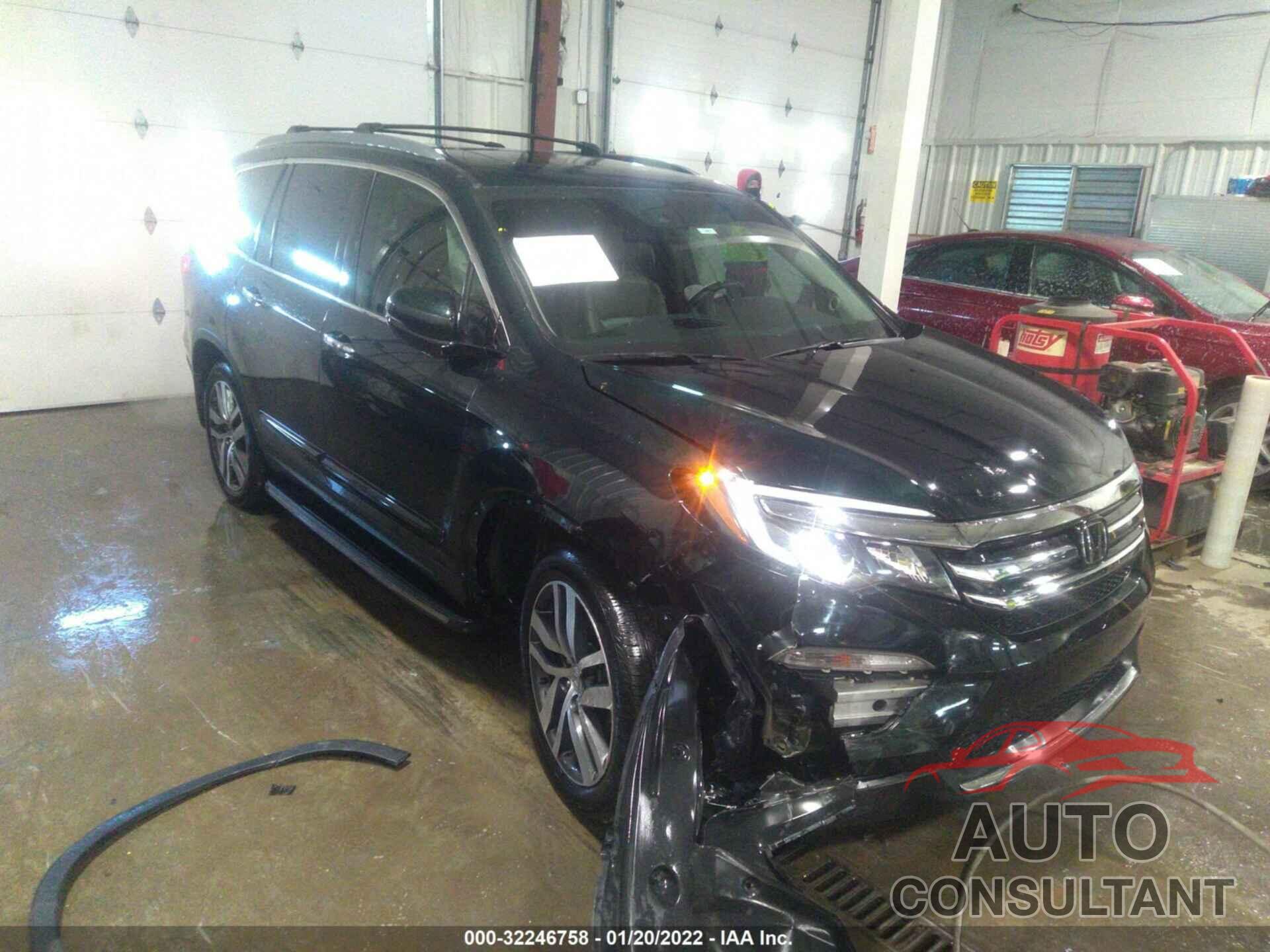 HONDA PILOT 2016 - 5FNYF6H01GB126095