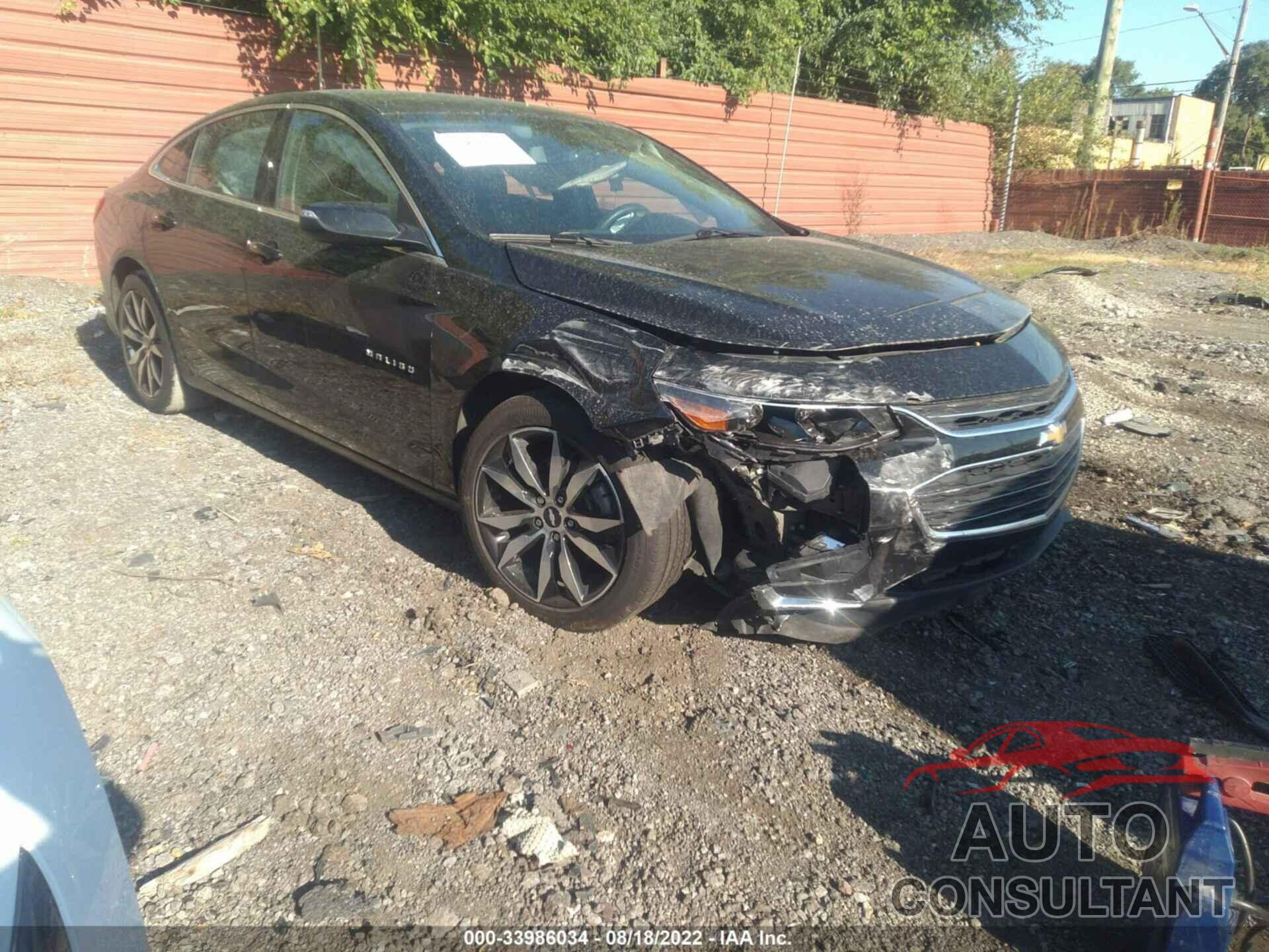 CHEVROLET MALIBU 2017 - 1G1ZE5ST1HF181768