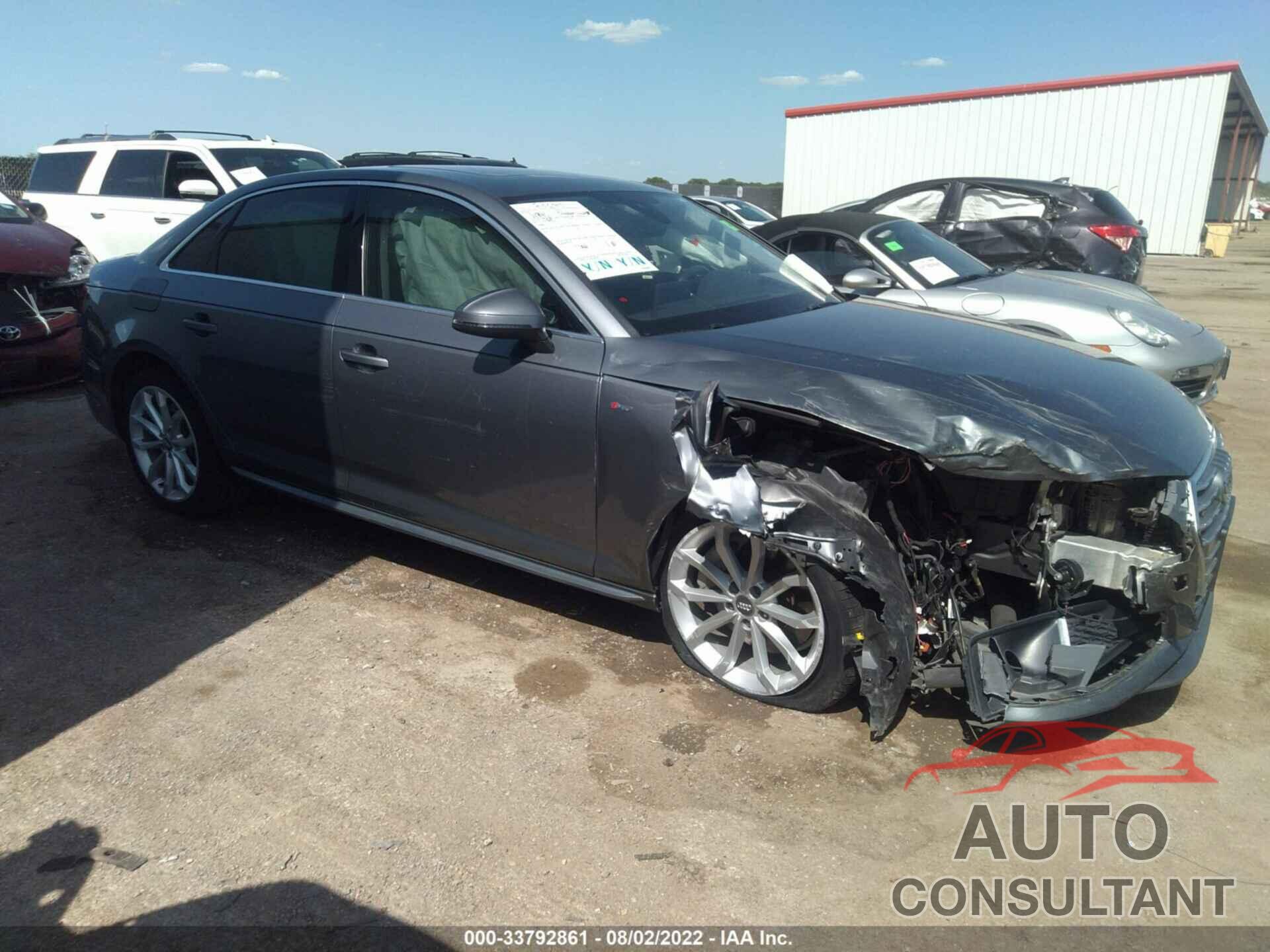 AUDI A4 2019 - WAUDNAF41KN002040