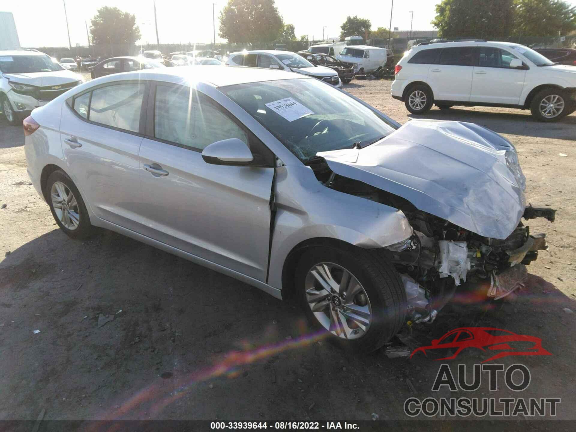 HYUNDAI ELANTRA 2019 - 5NPD84LF0KH493069