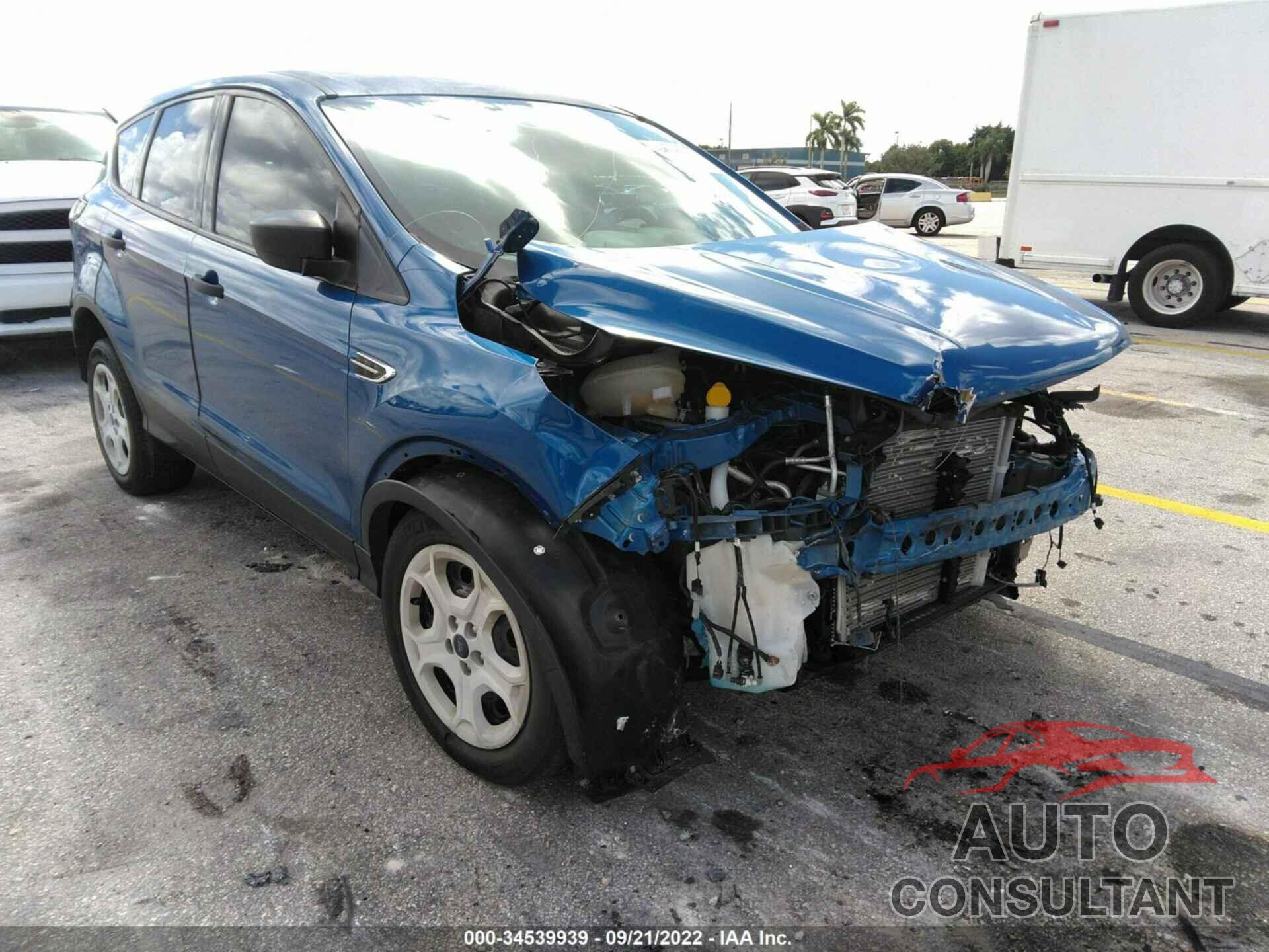 FORD ESCAPE 2018 - 1FMCU0F76JUA27747
