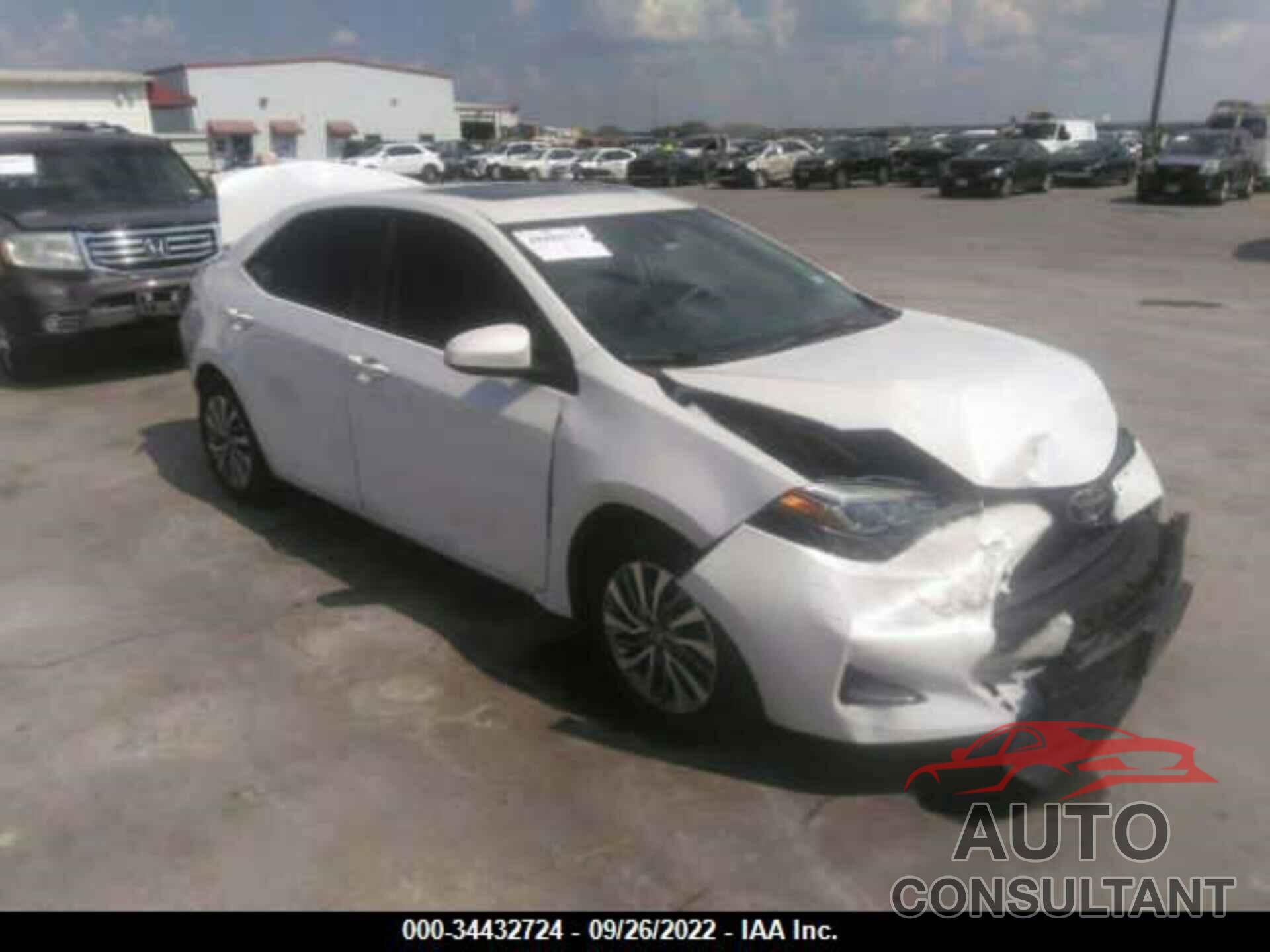 TOYOTA COROLLA 2018 - 5YFBURHE9JP752272