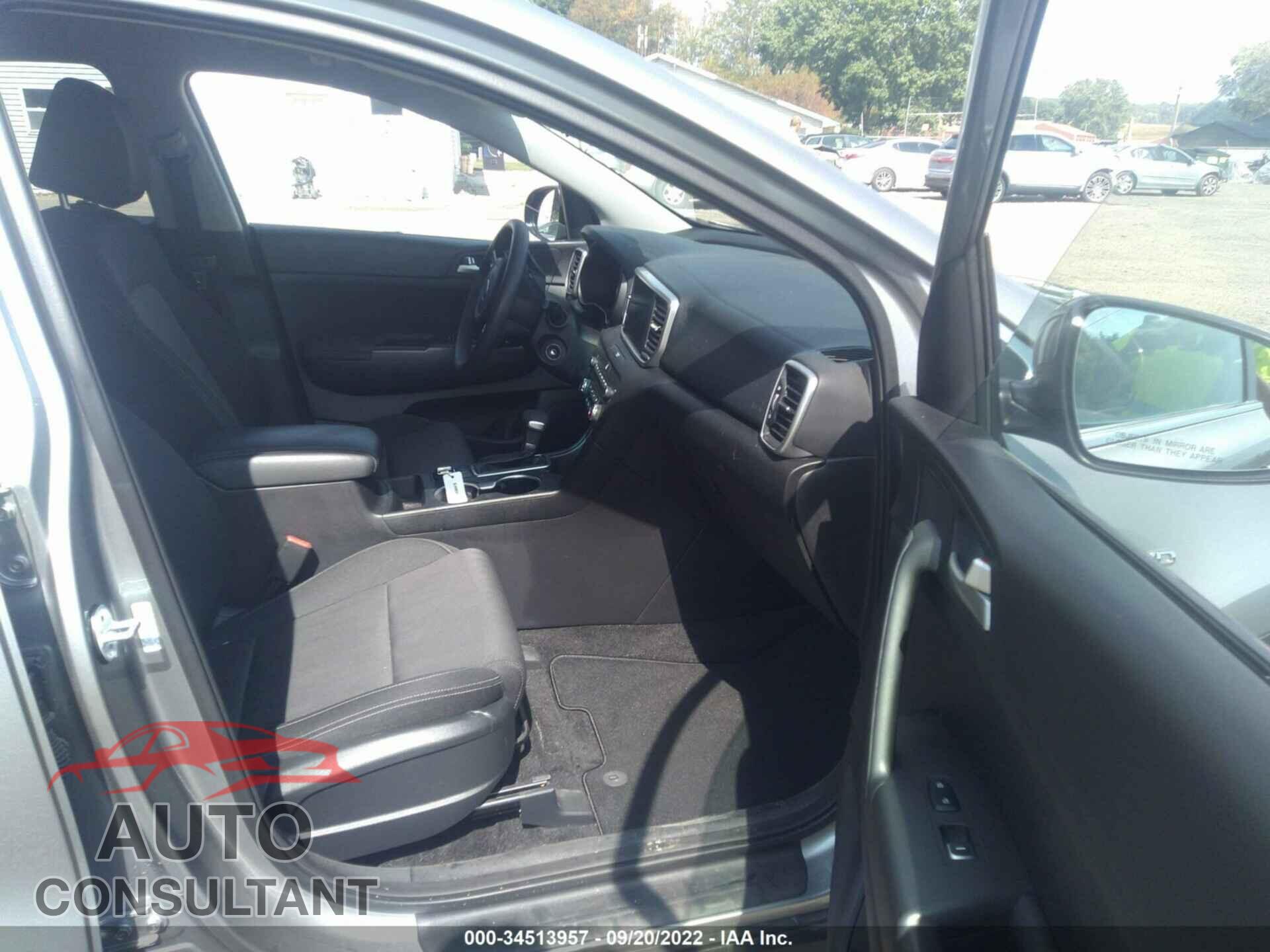 KIA SPORTAGE 2020 - KNDPMCAC7L7634883