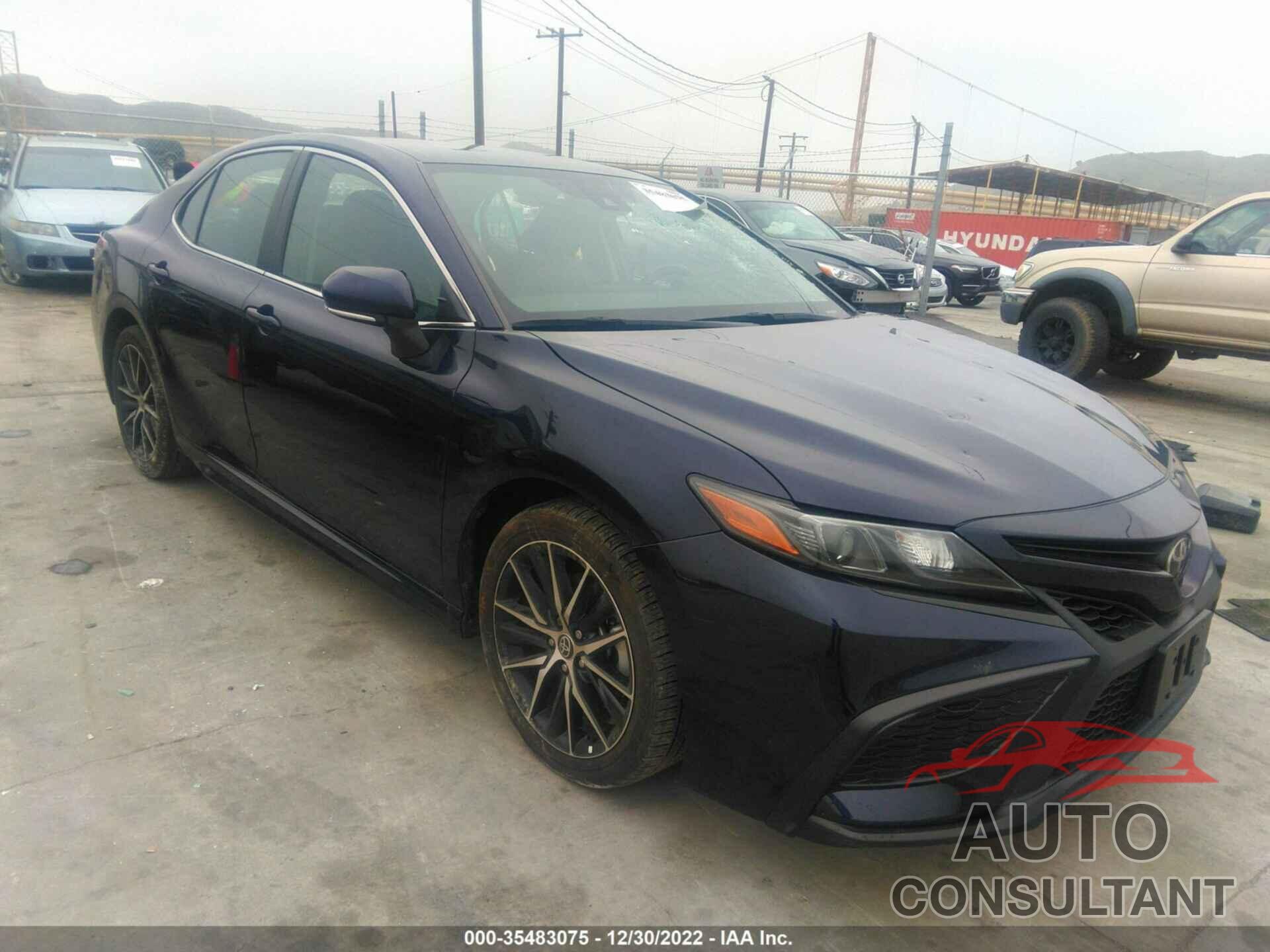 TOYOTA CAMRY 2022 - 4T1T11AK2NU617380