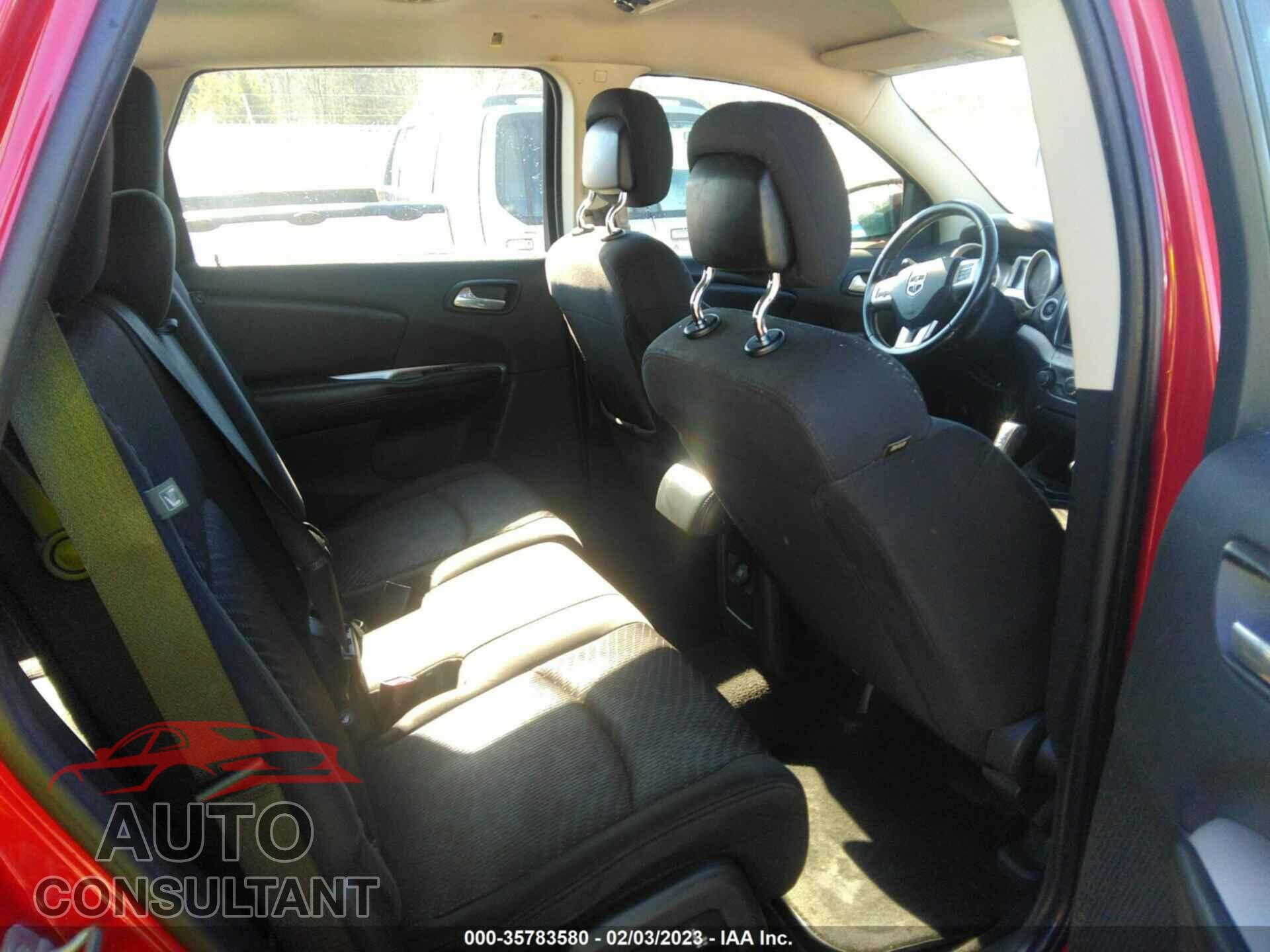 DODGE JOURNEY 2015 - 3C4PDCAB2FT700151