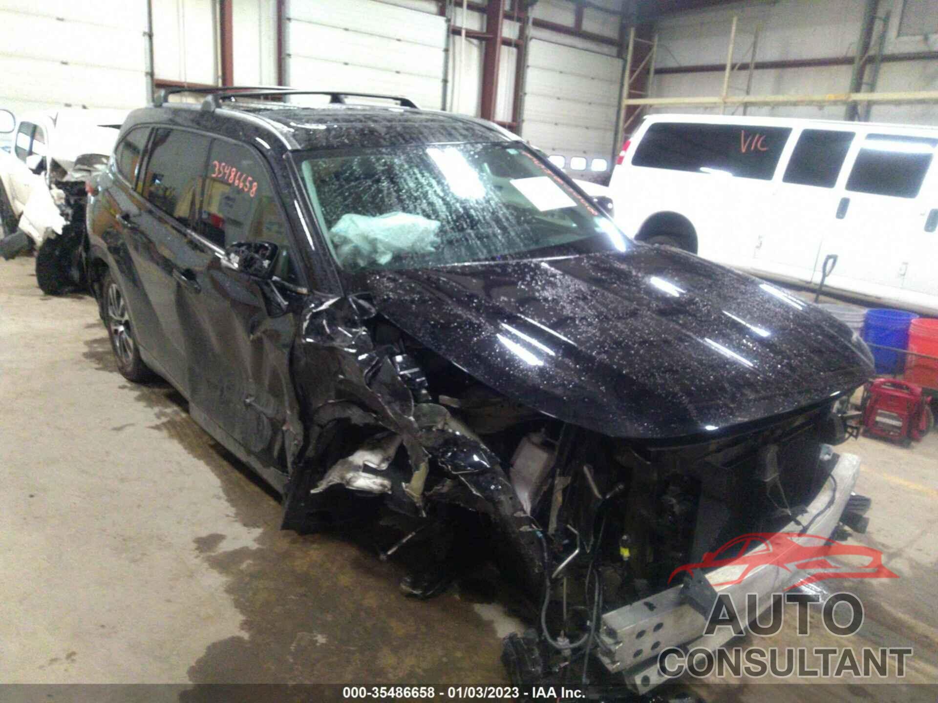 TOYOTA HIGHLANDER 2021 - 5TDHZRBH0MS529841