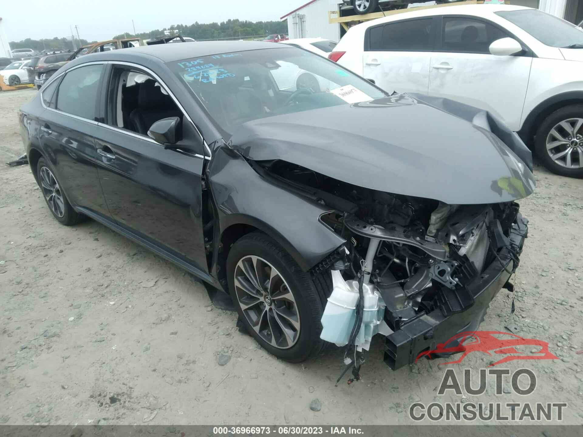 TOYOTA AVALON 2018 - 4T1BK1EB1JU284084