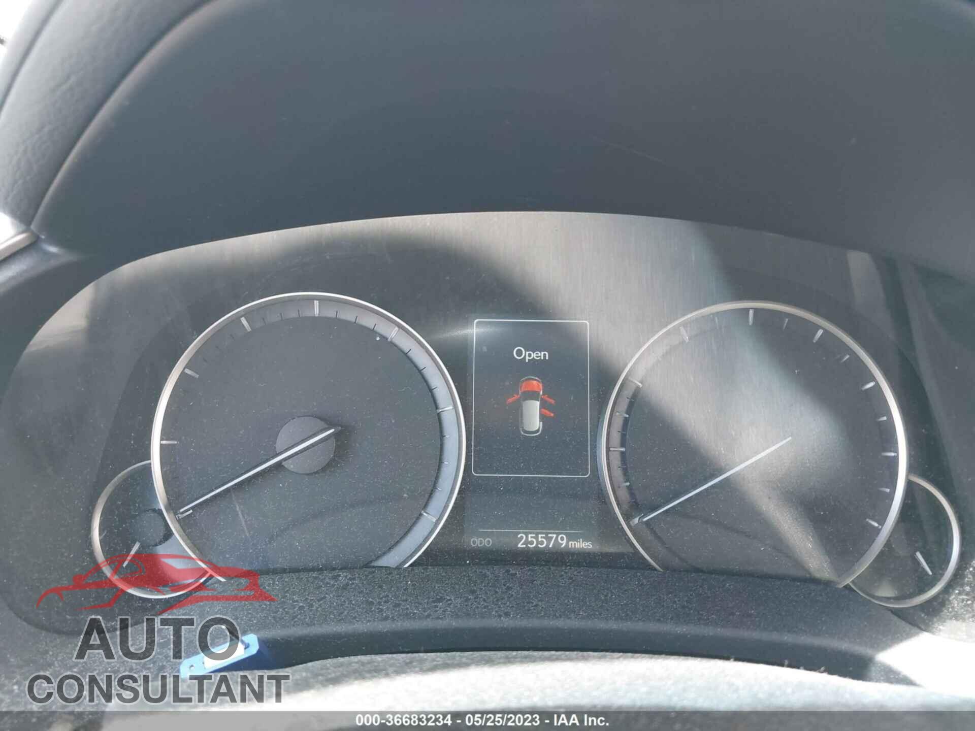 LEXUS RX 2018 - 2T2ZZMCA7JC103086
