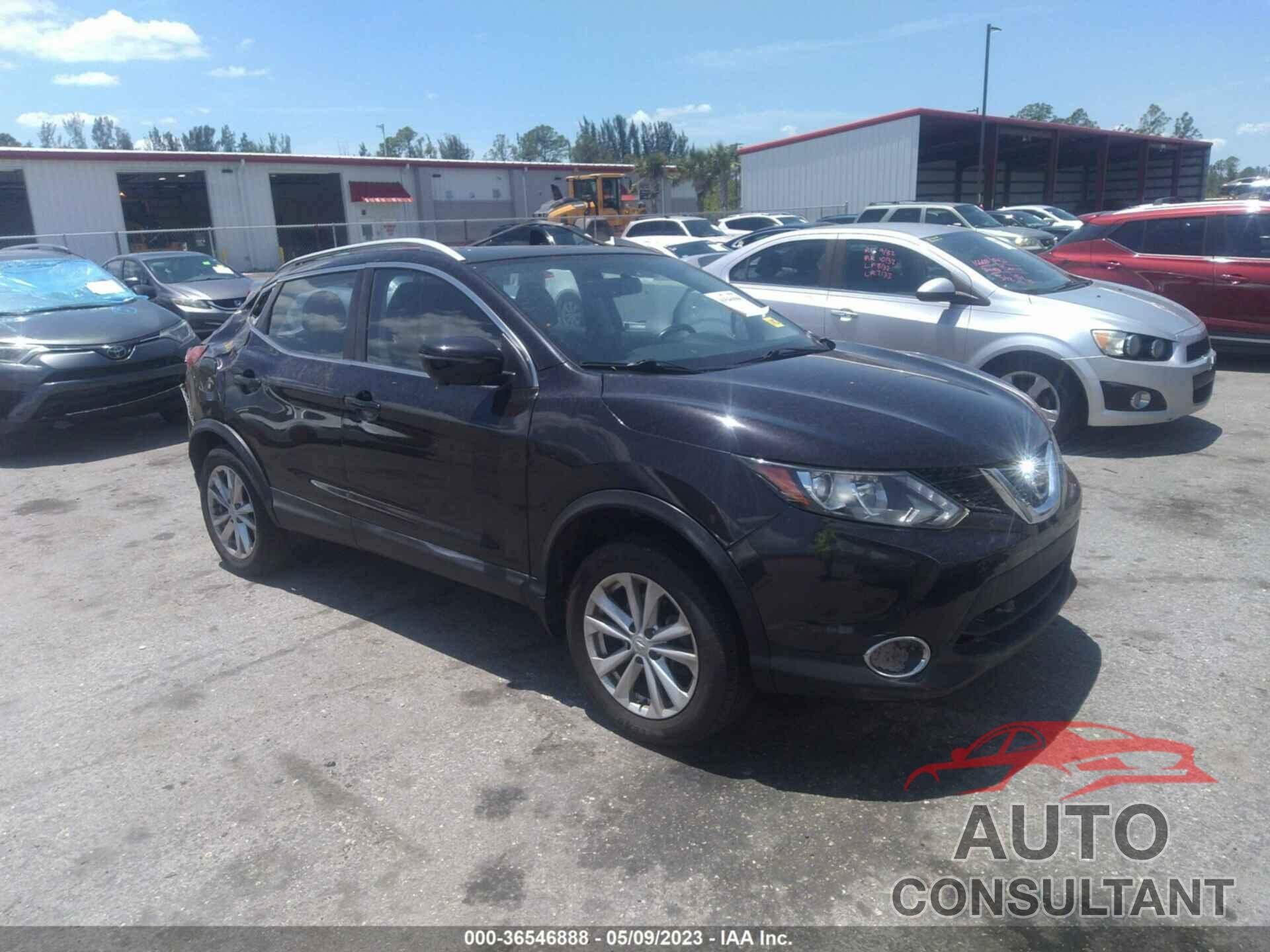 NISSAN ROGUE SPORT 2017 - JN1BJ1CR0HW135660