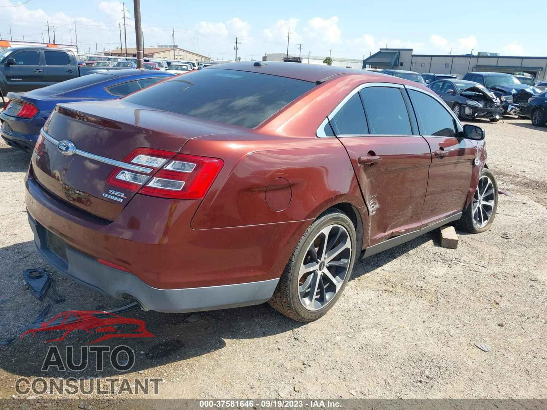 FORD TAURUS 2015 - 1FAHP2E87FG199563