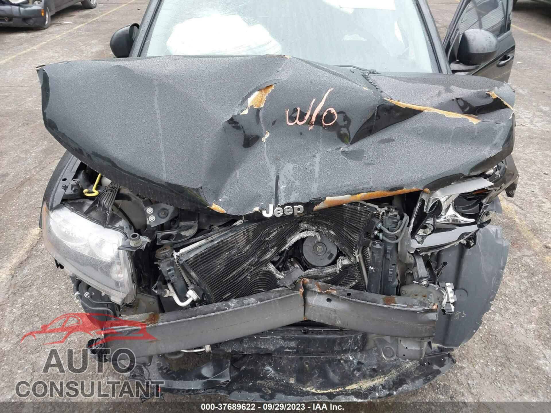 JEEP COMPASS 2017 - 1C4NJDBB7HD138762