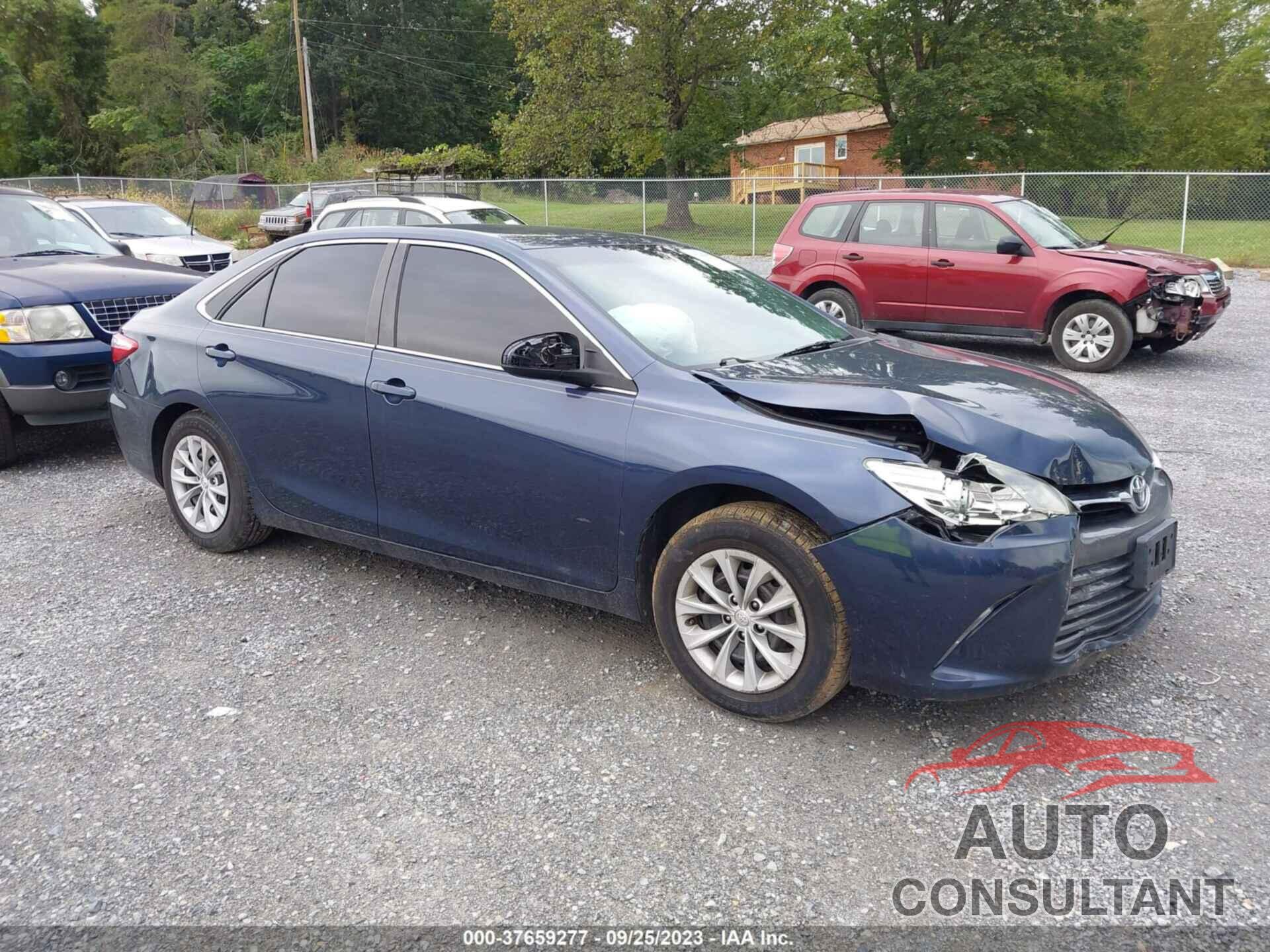 TOYOTA CAMRY 2016 - 4T4BF1FK1GR520234