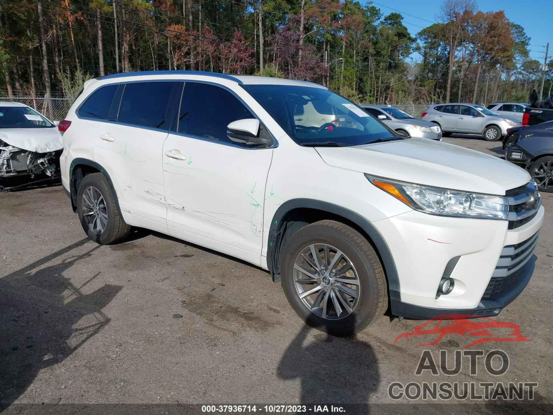 TOYOTA HIGHLANDER 2017 - 5TDJZRFH8HS417306