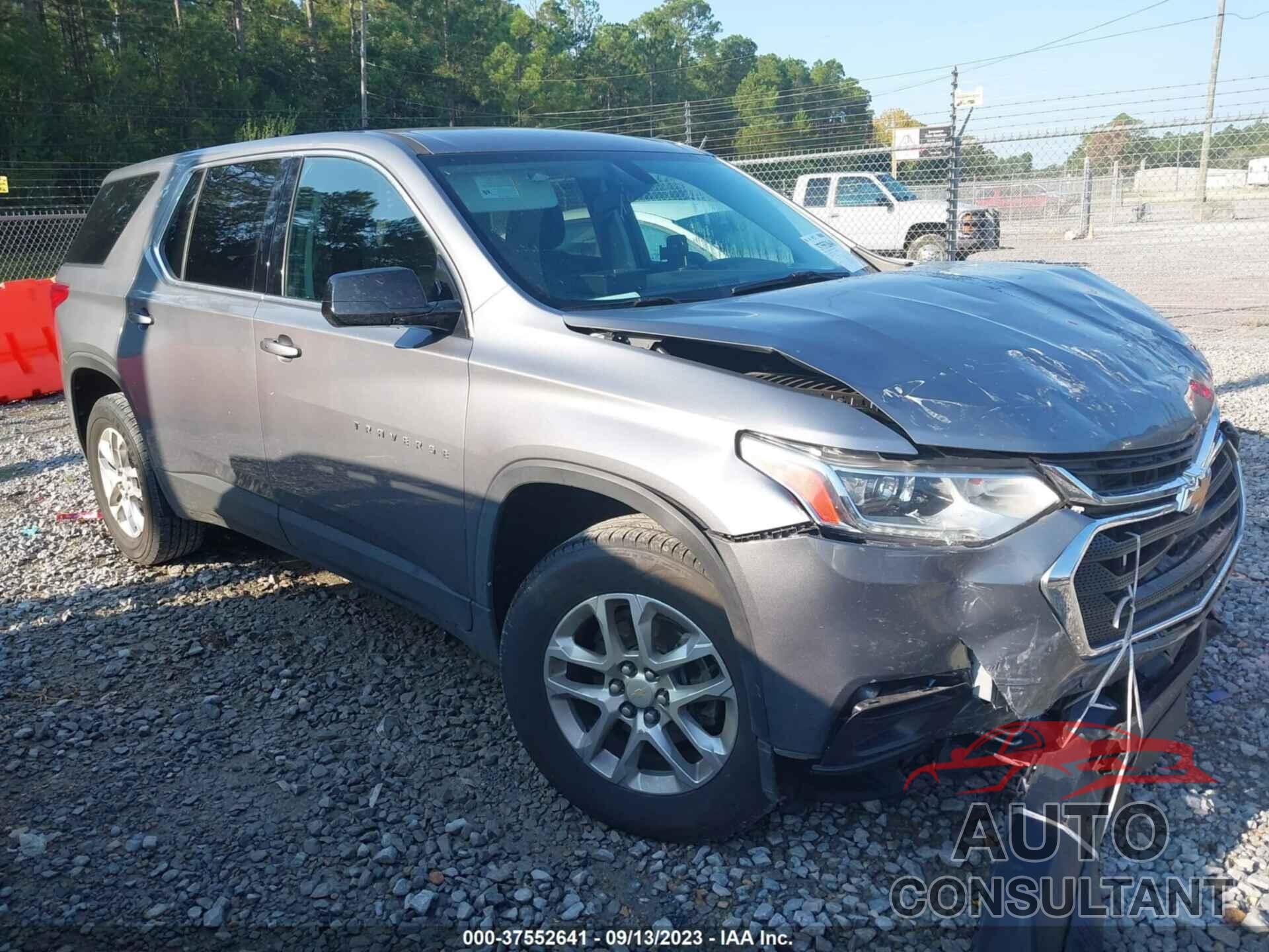 CHEVROLET TRAVERSE 2019 - 1GNERFKW2KJ104218