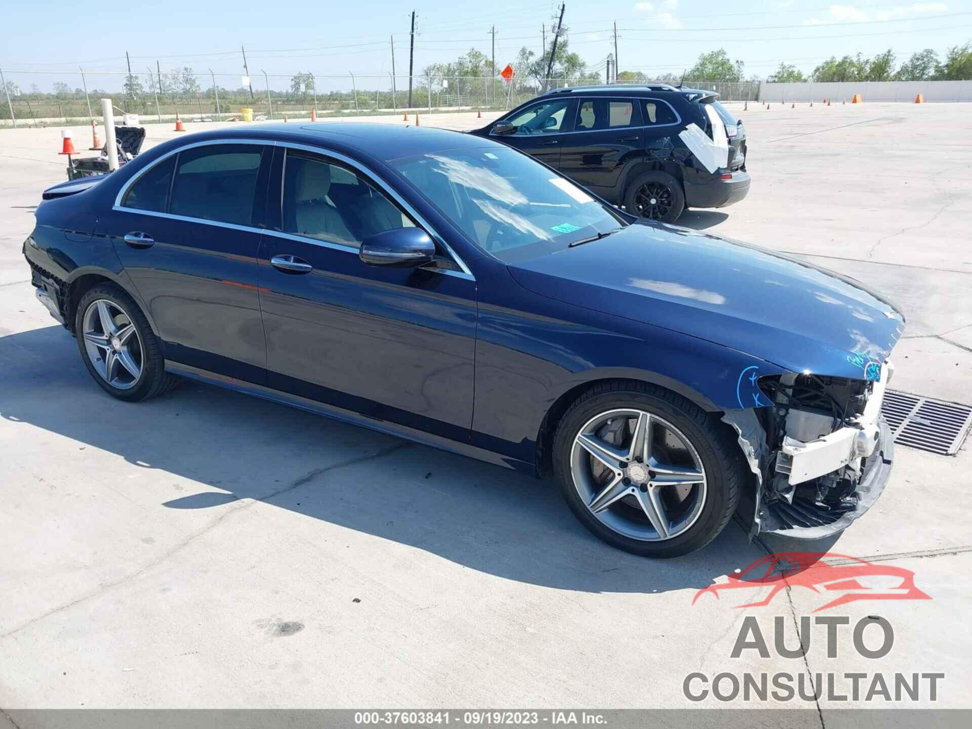 MERCEDES-BENZ E 300 2017 - WDDZF4JB4HA036010