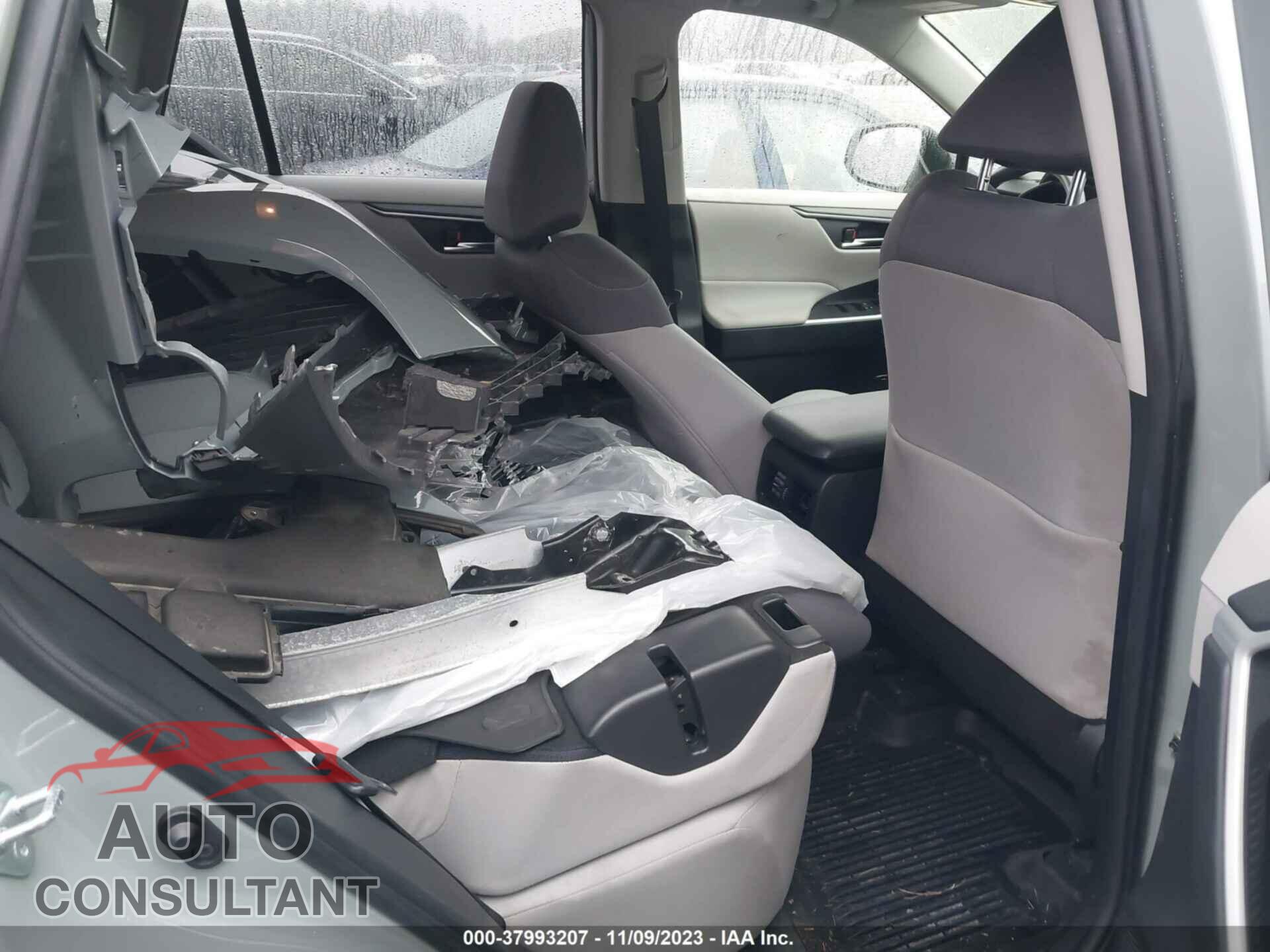 TOYOTA RAV4 2019 - JTMP1RFV8KD014792