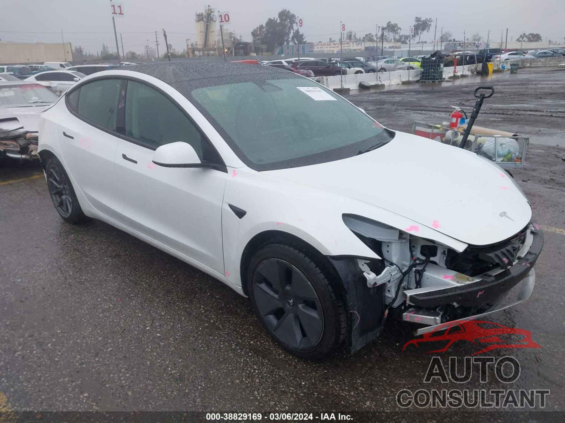 TESLA MODEL 3 2021 - 5YJ3E1EA9MF930752