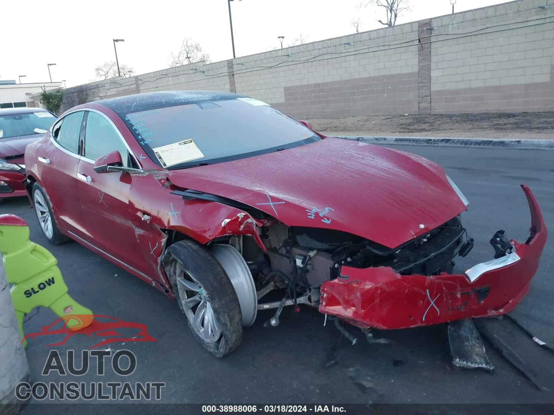TESLA MODEL S 2018 - 5YJSA1E28JF263443