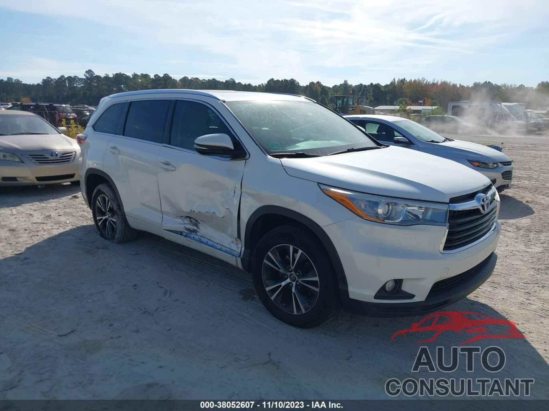 TOYOTA HIGHLANDER 2016 - 5TDKKRFH3GS171045