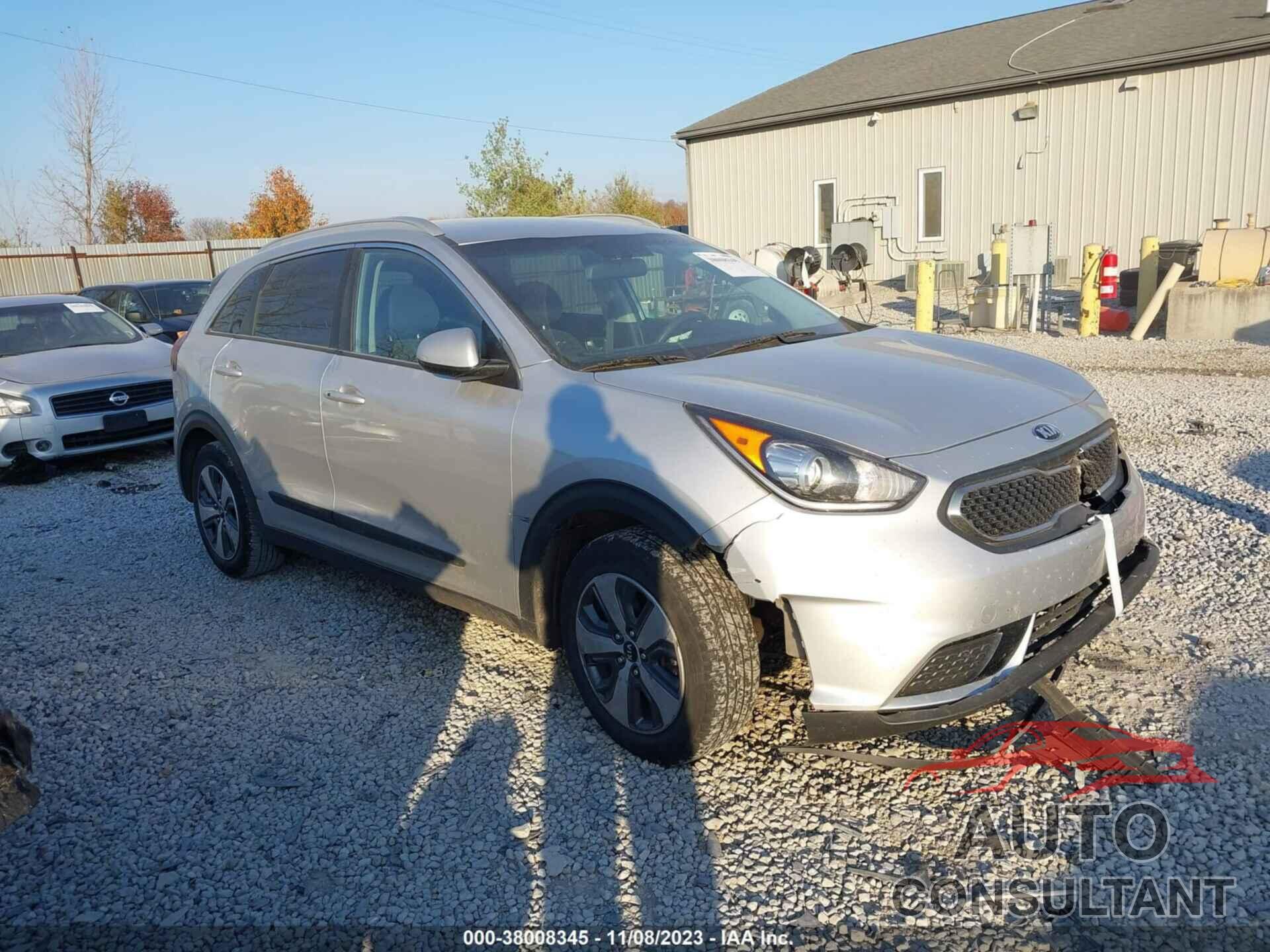 KIA NIRO 2018 - KNDCB3LC8J5158685