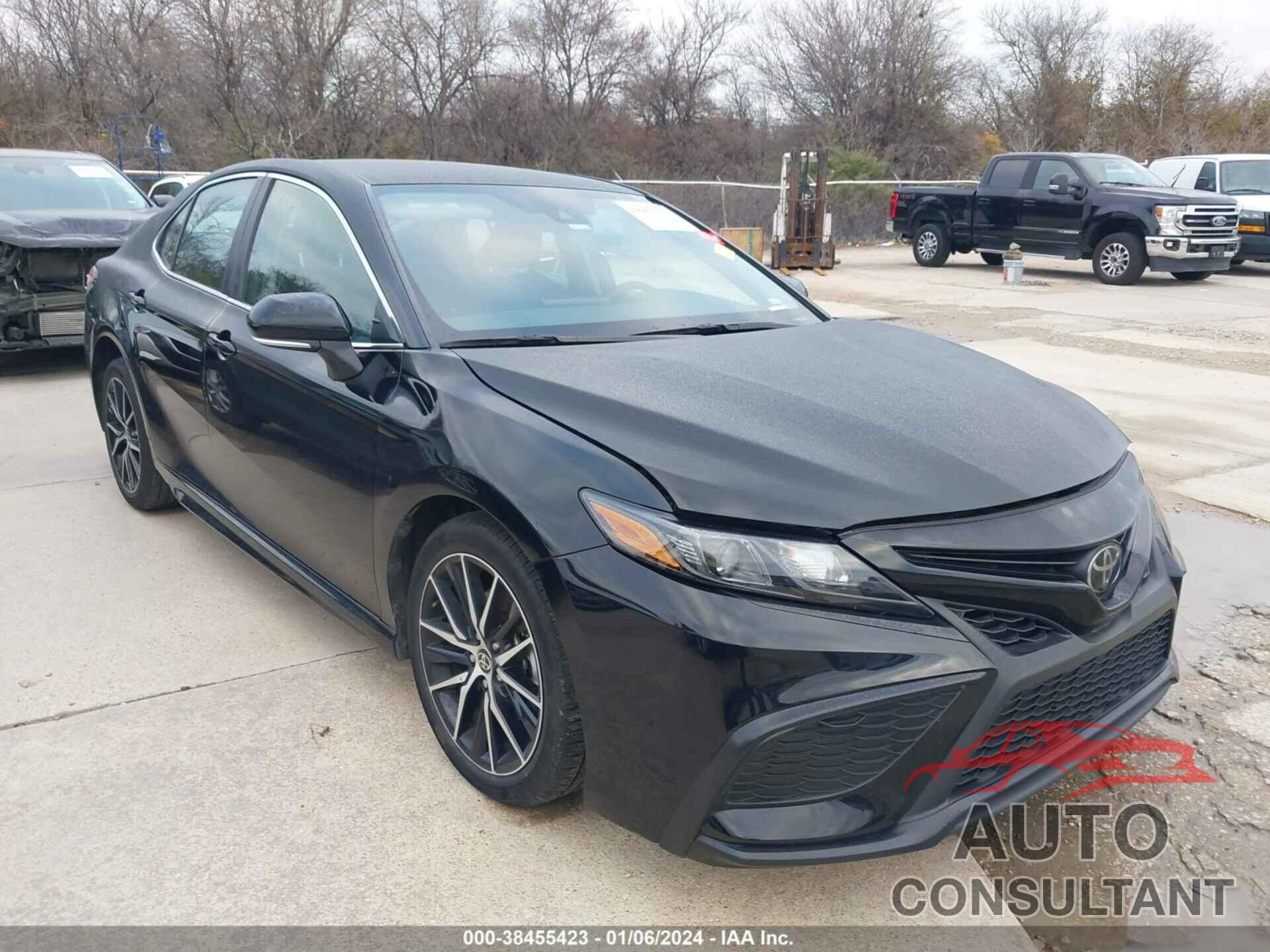 TOYOTA CAMRY 2023 - 4T1G11AKXPU749379