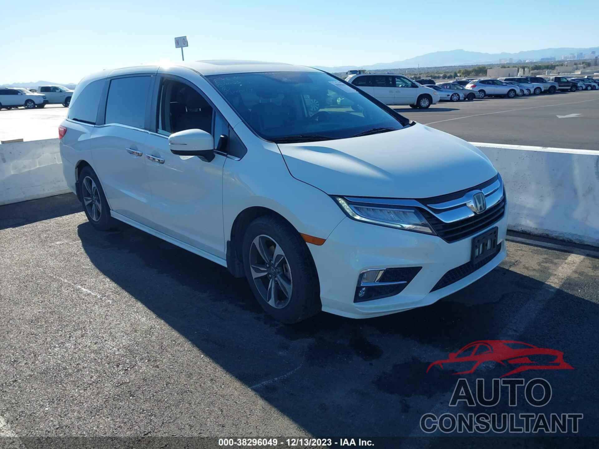 HONDA ODYSSEY 2018 - 5FNRL6H88JB063068