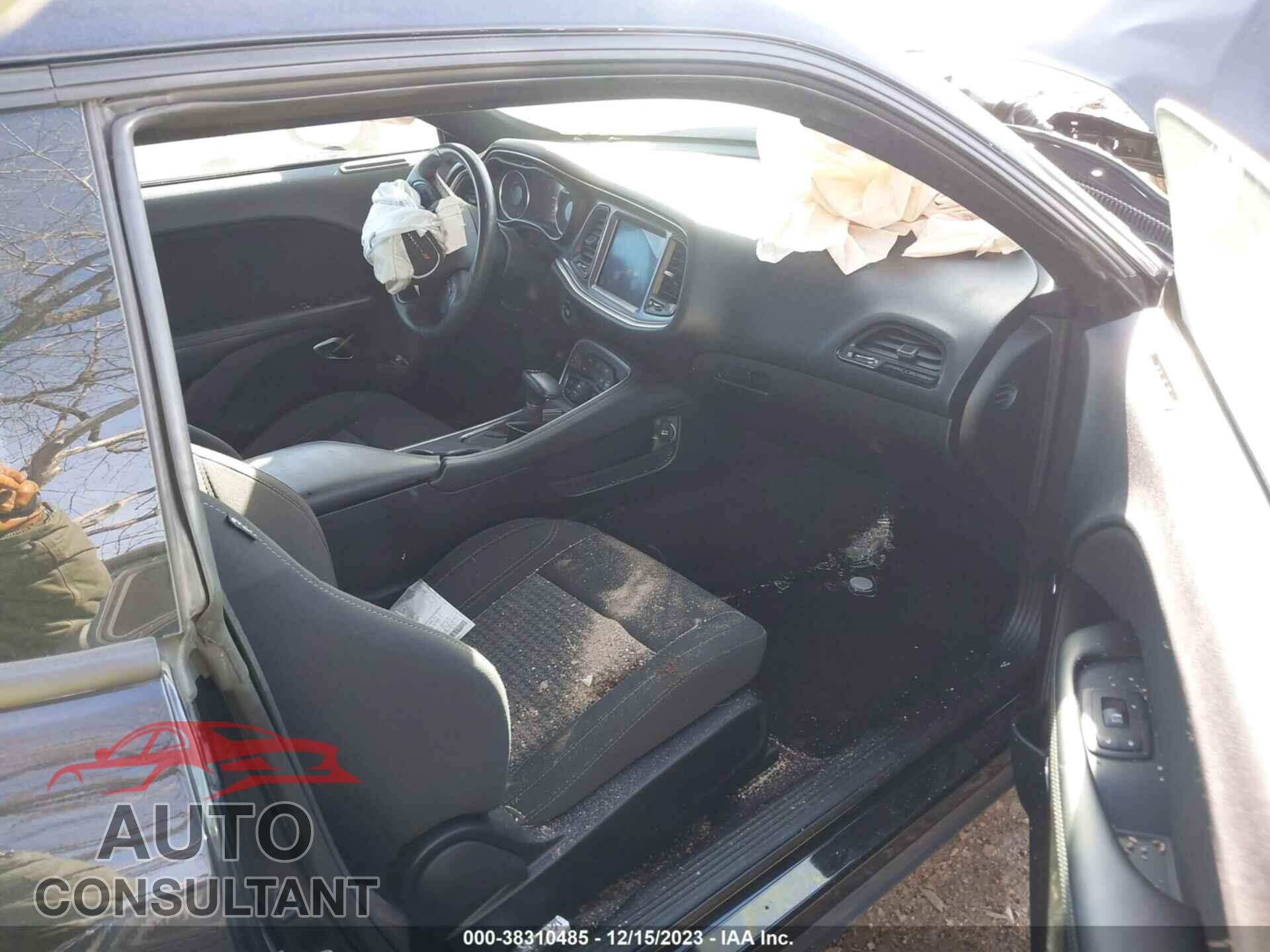 DODGE CHALLENGER 2018 - 2C3CDZBT1JH259823