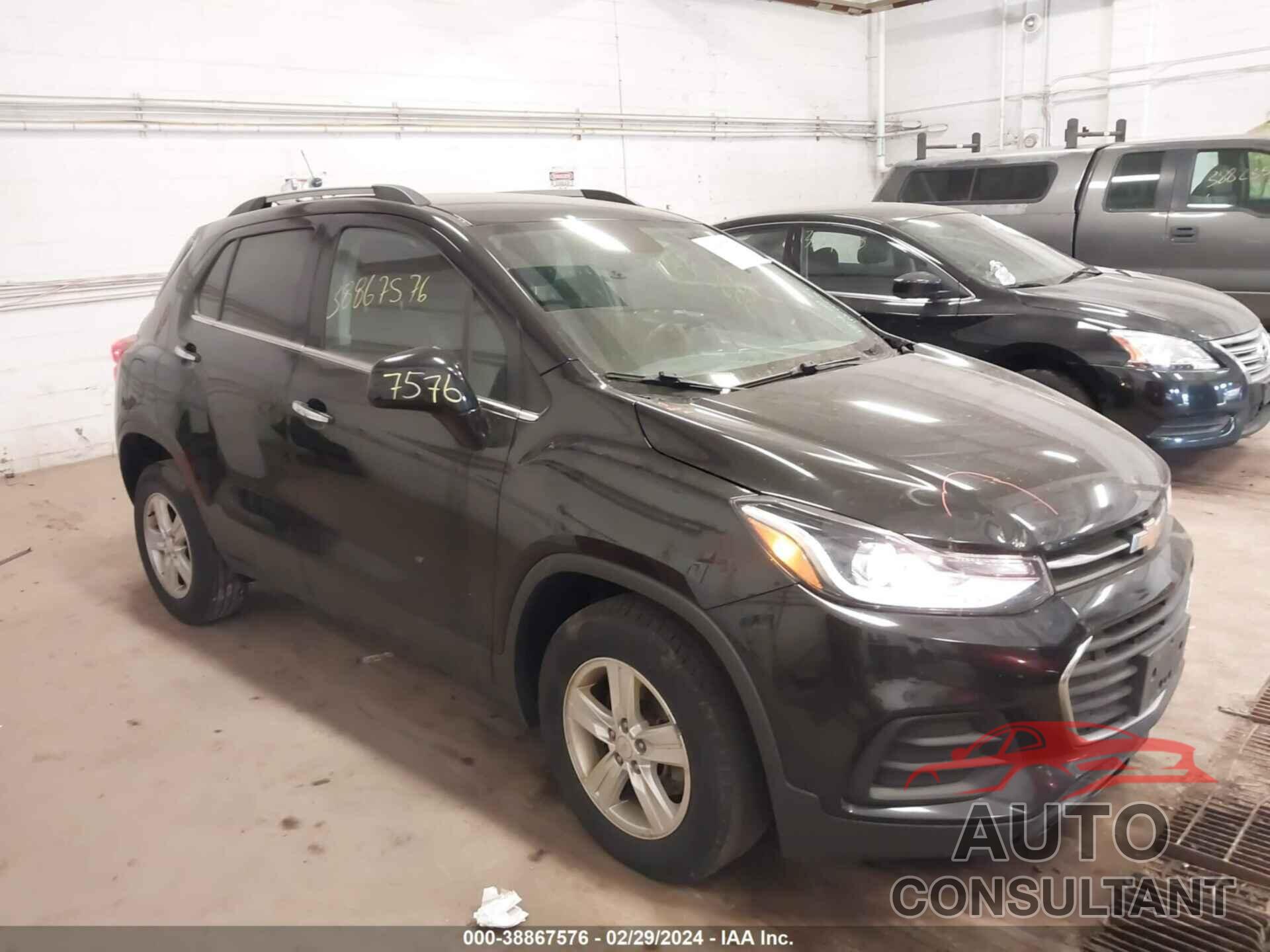 CHEVROLET TRAX 2018 - 3GNCJPSB8JL262653