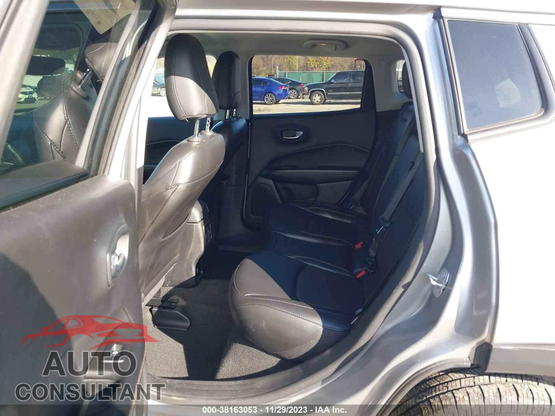 JEEP COMPASS 2020 - 3C4NJDBB9LT252524