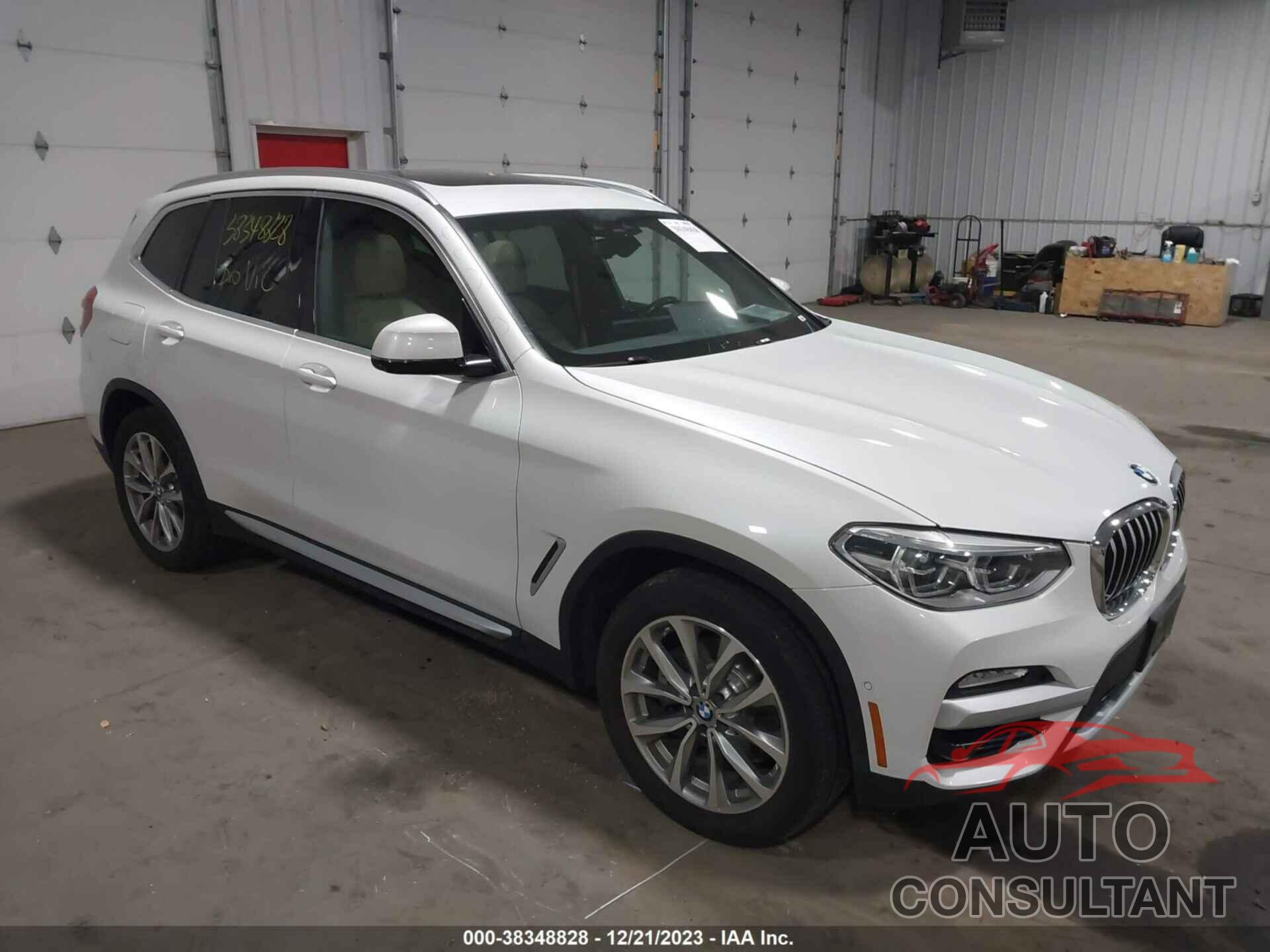 BMW X3 2018 - 5UXTR9C51JLD89862
