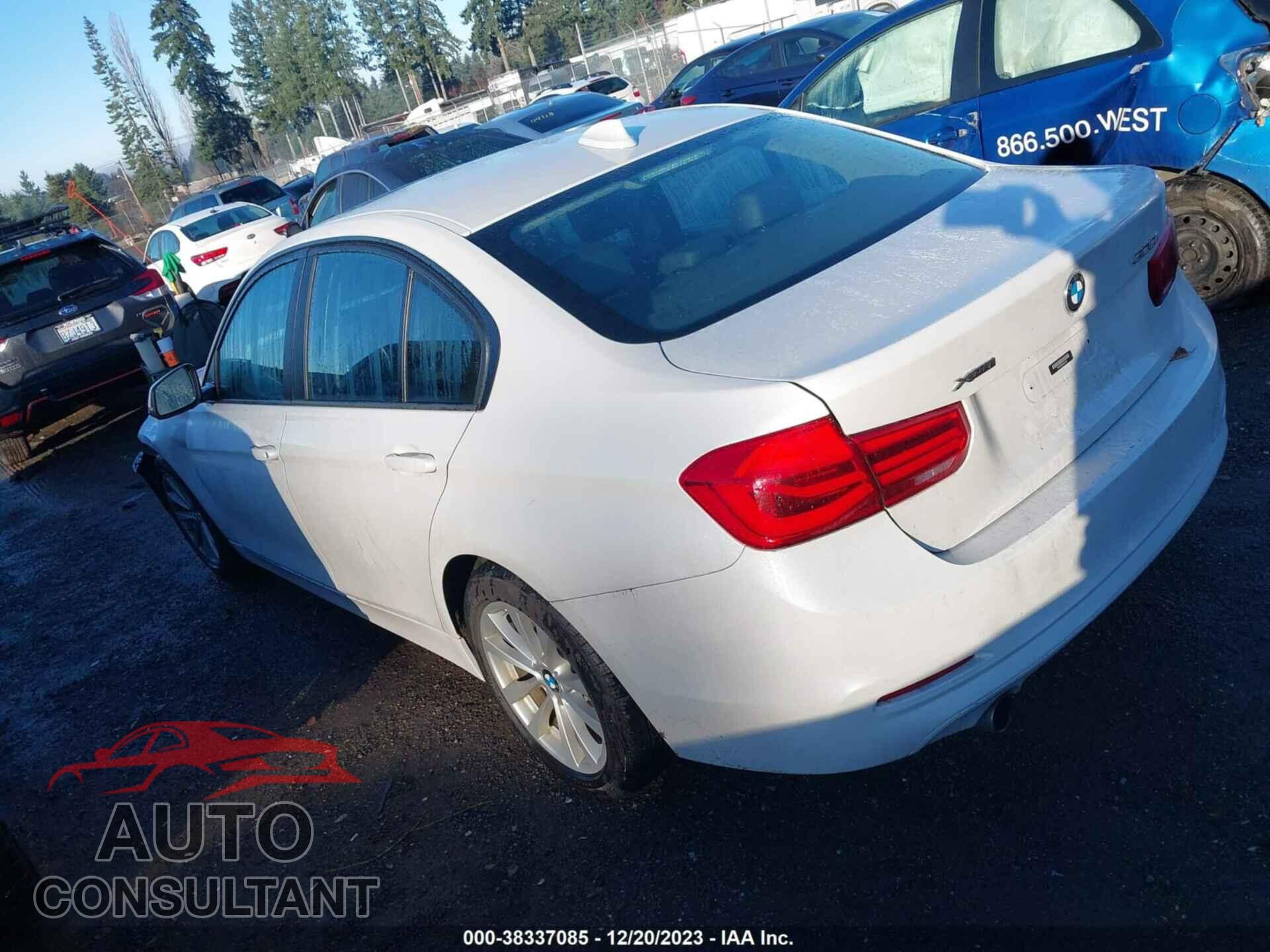 BMW 320I 2016 - WBA8A3C55GK551996