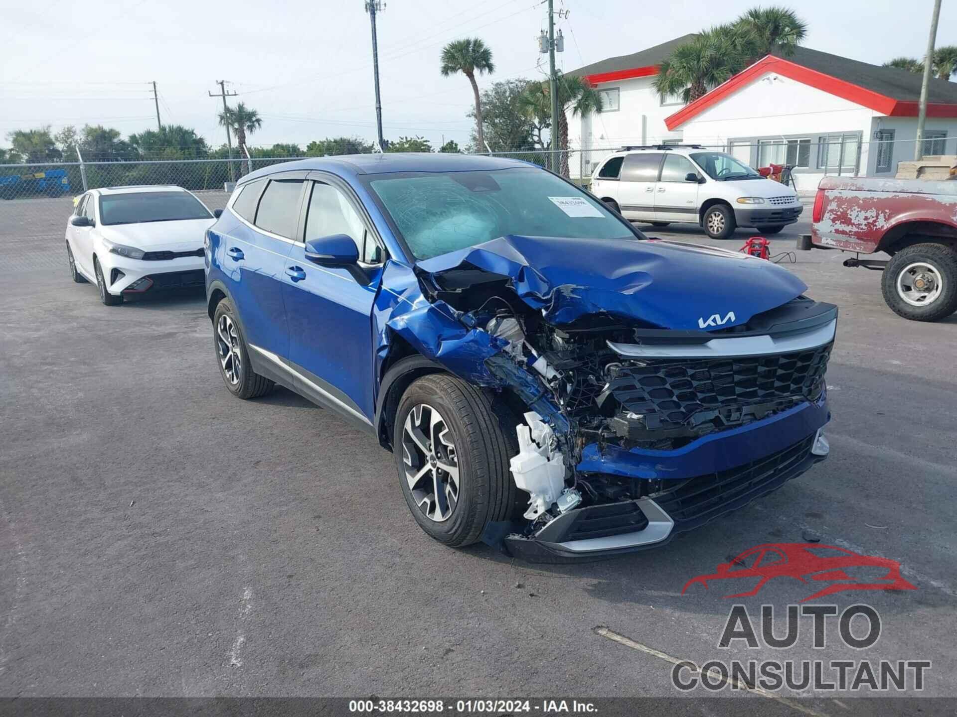 KIA SPORTAGE 2023 - 5XYK33AF1PG003367
