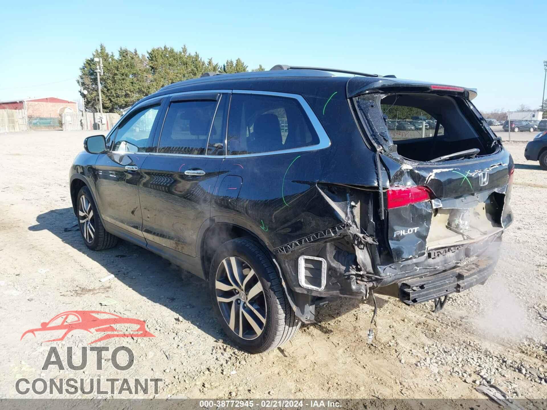 HONDA PILOT 2017 - 5FNYF6H97HB073967