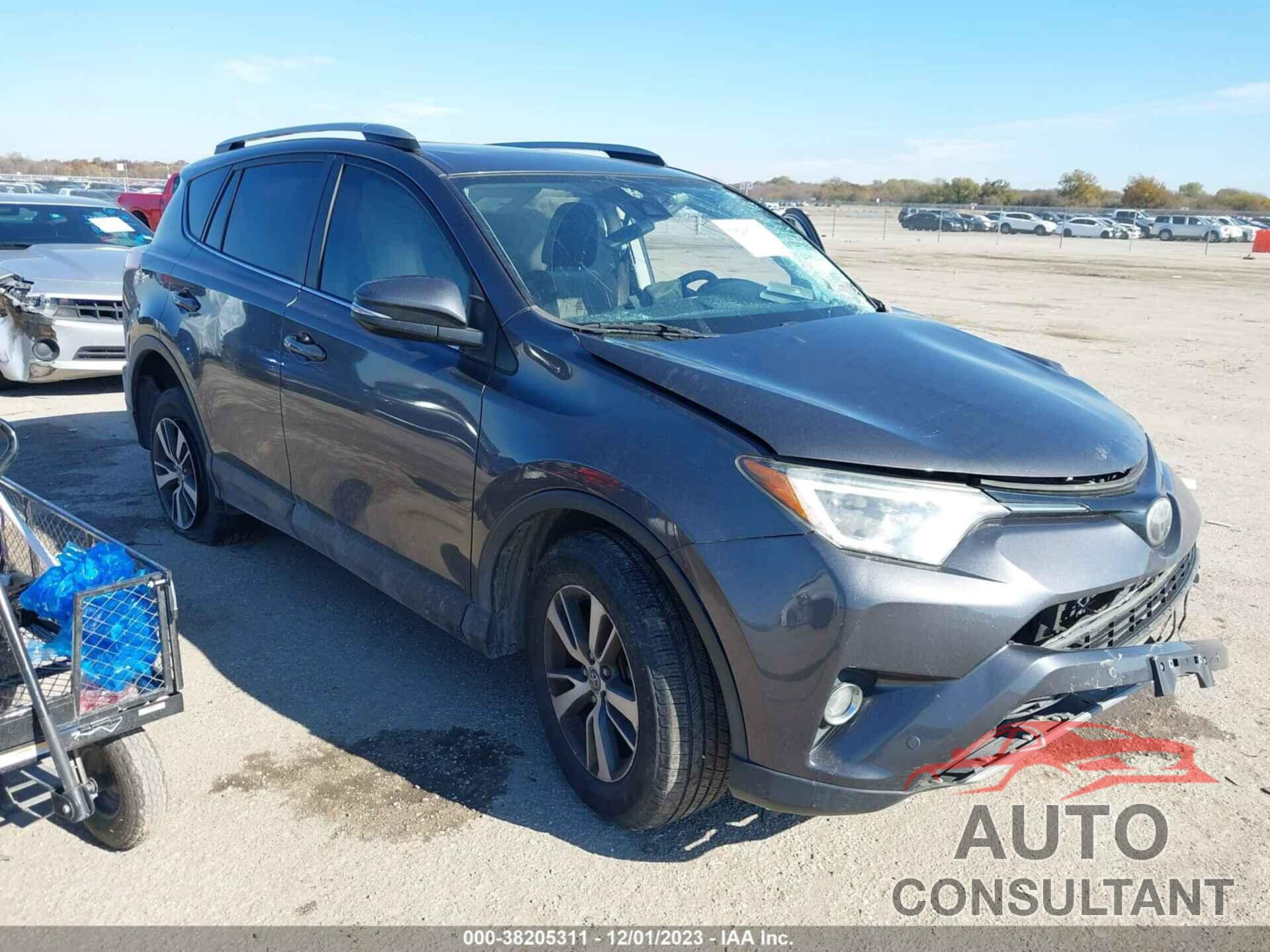 TOYOTA RAV4 2017 - JTMWFREV3HJ126876