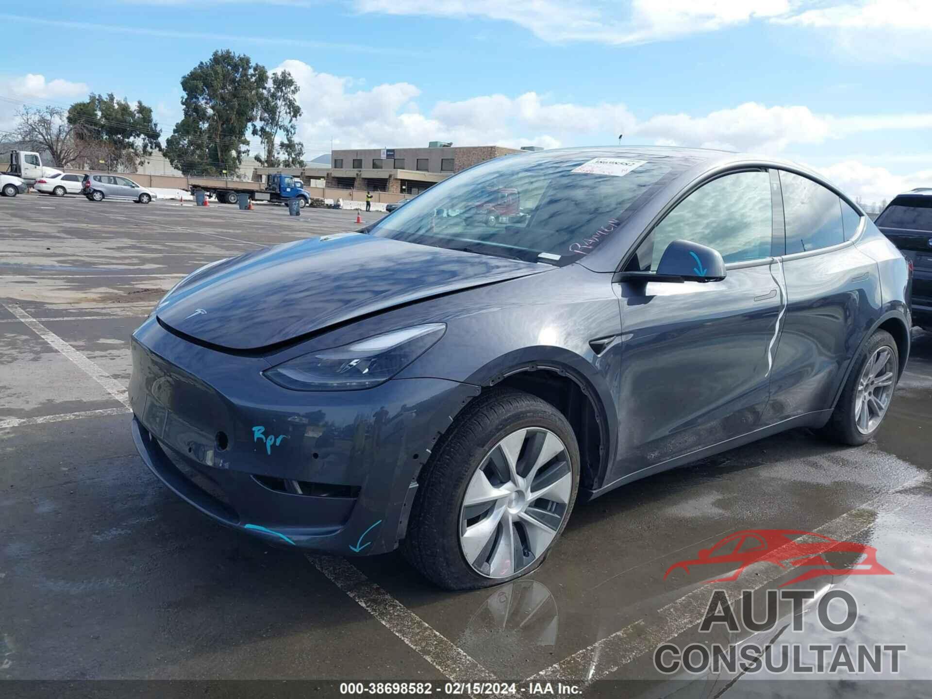 TESLA MODEL Y 2022 - 7SAYGDEE2NF557594