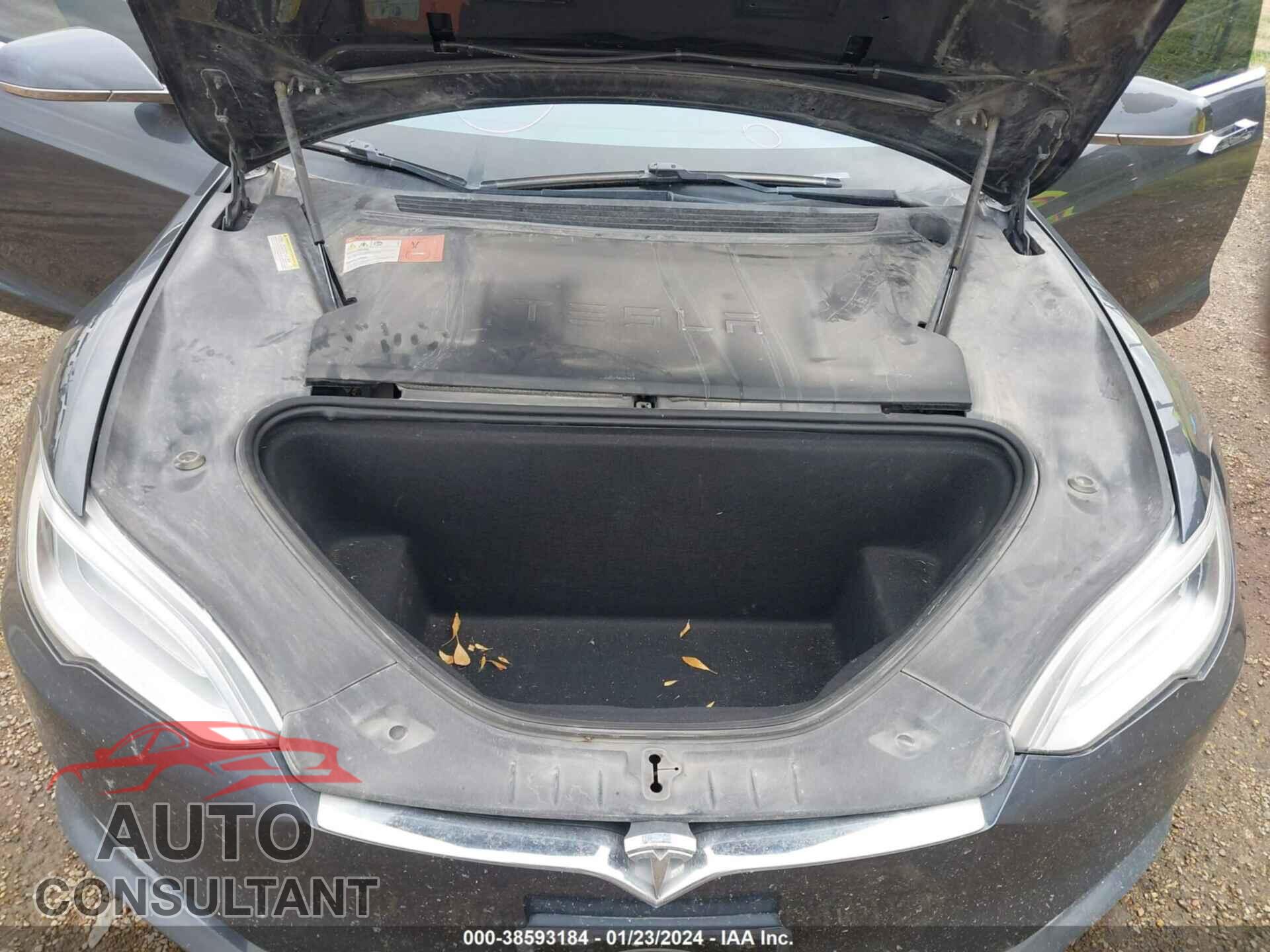 TESLA MODEL S 2016 - 5YJSA1E26GF167318