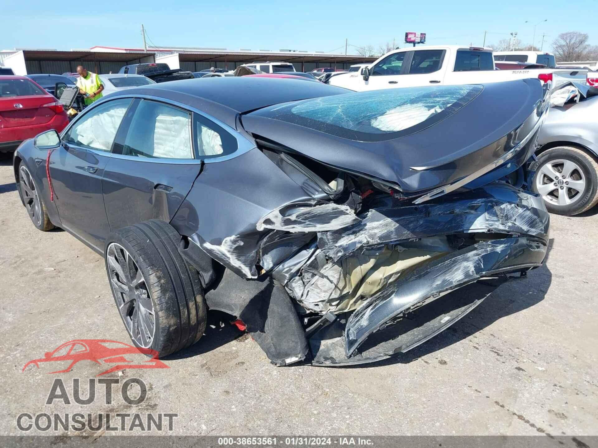 TESLA MODEL S 2020 - 5YJSA1E40LF364254