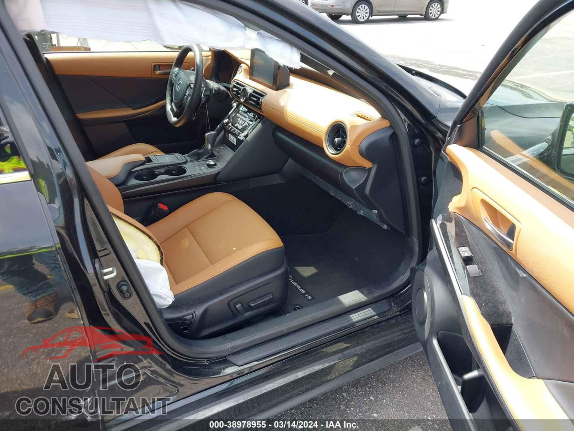 LEXUS IS 2023 - JTHCA1D24P5126773