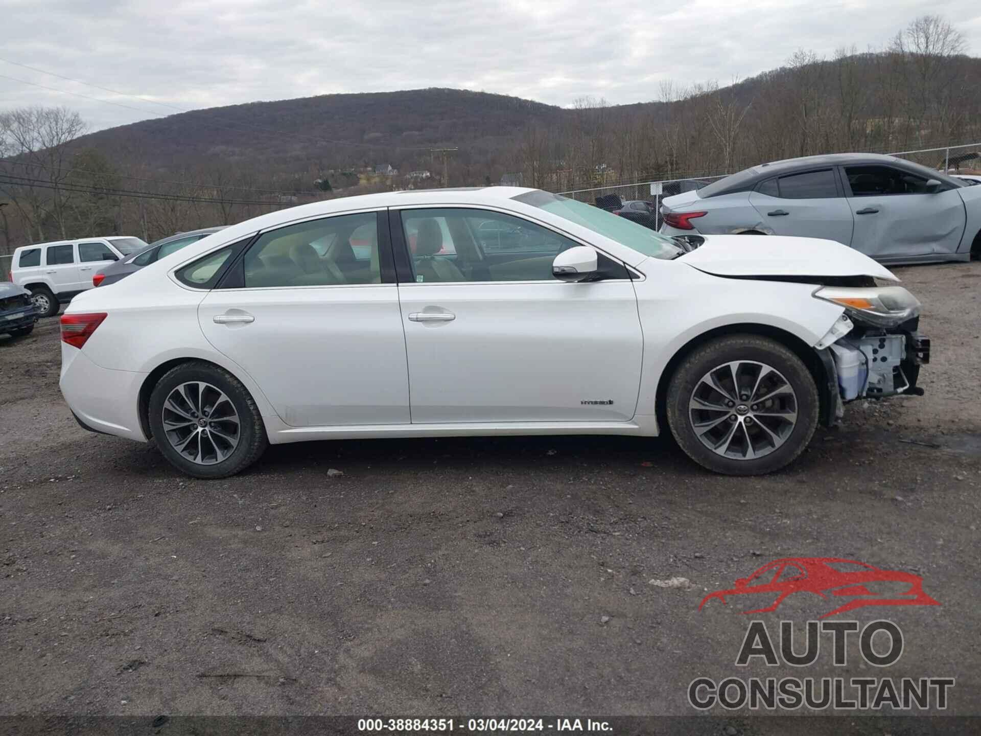 TOYOTA AVALON HYBRID 2016 - 4T1BD1EB8GU051709