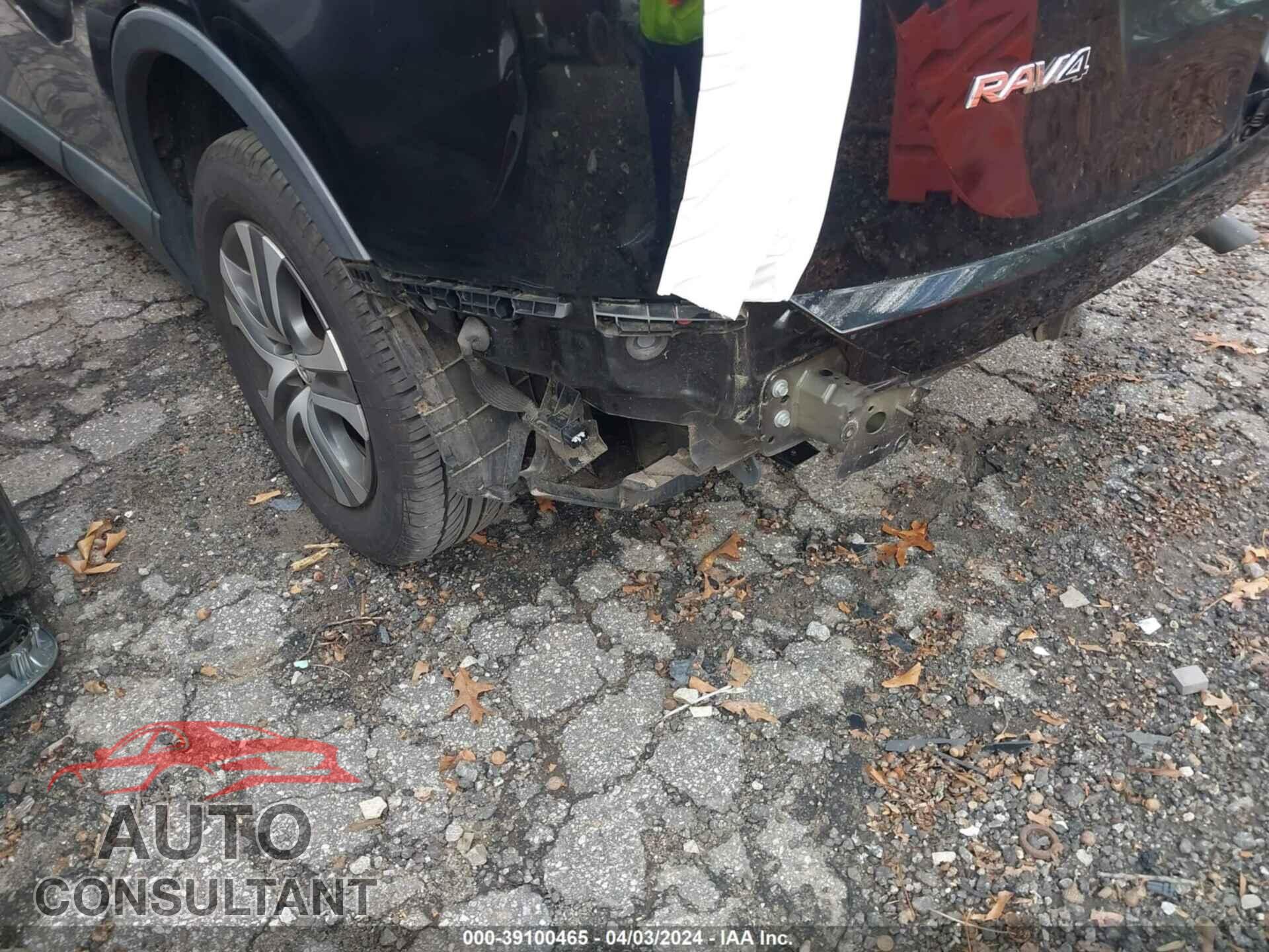 TOYOTA RAV4 2017 - 2T3ZFREV6HW347399