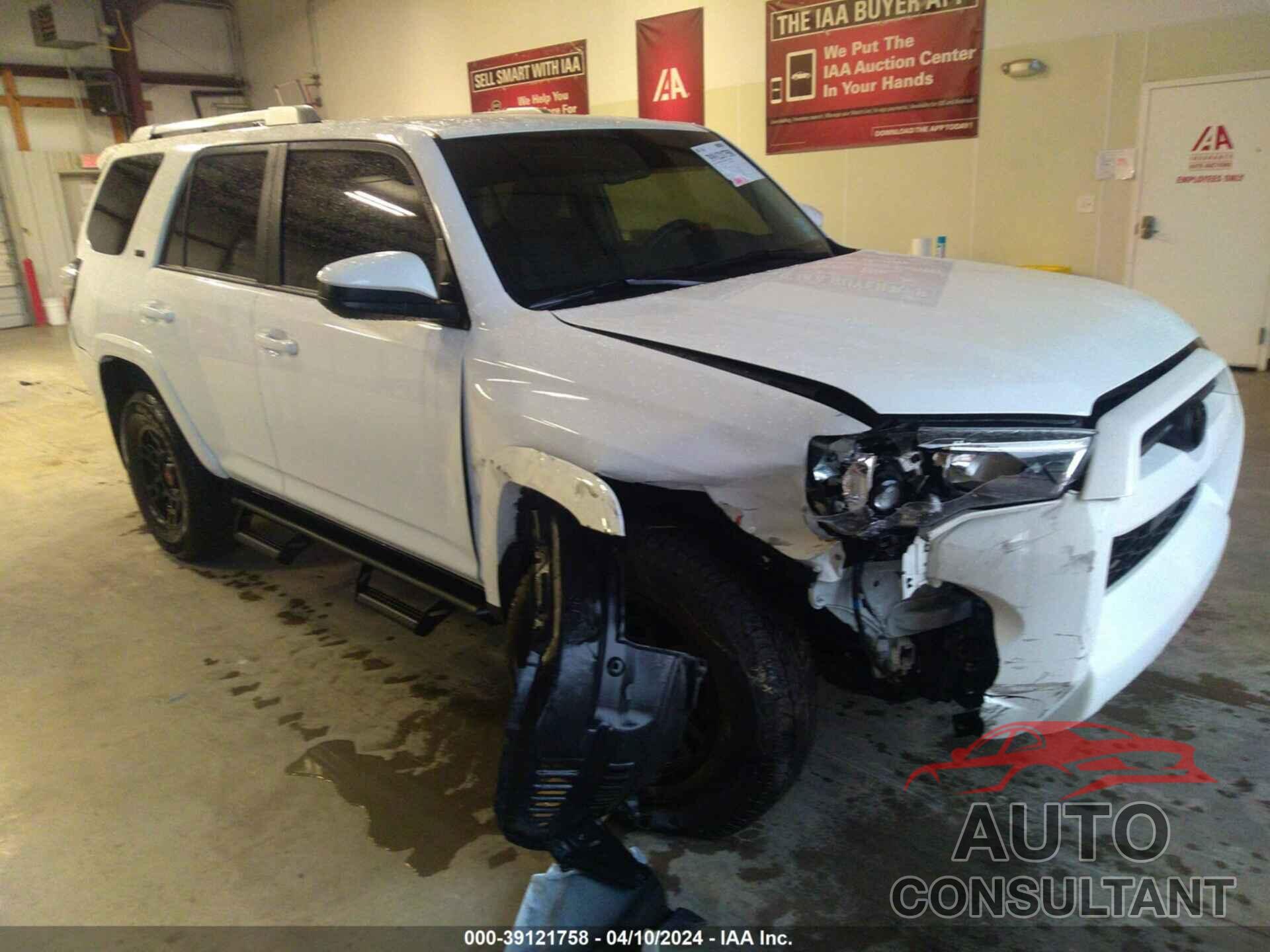 TOYOTA 4RUNNER 2023 - JTEEU5JR9P5294625