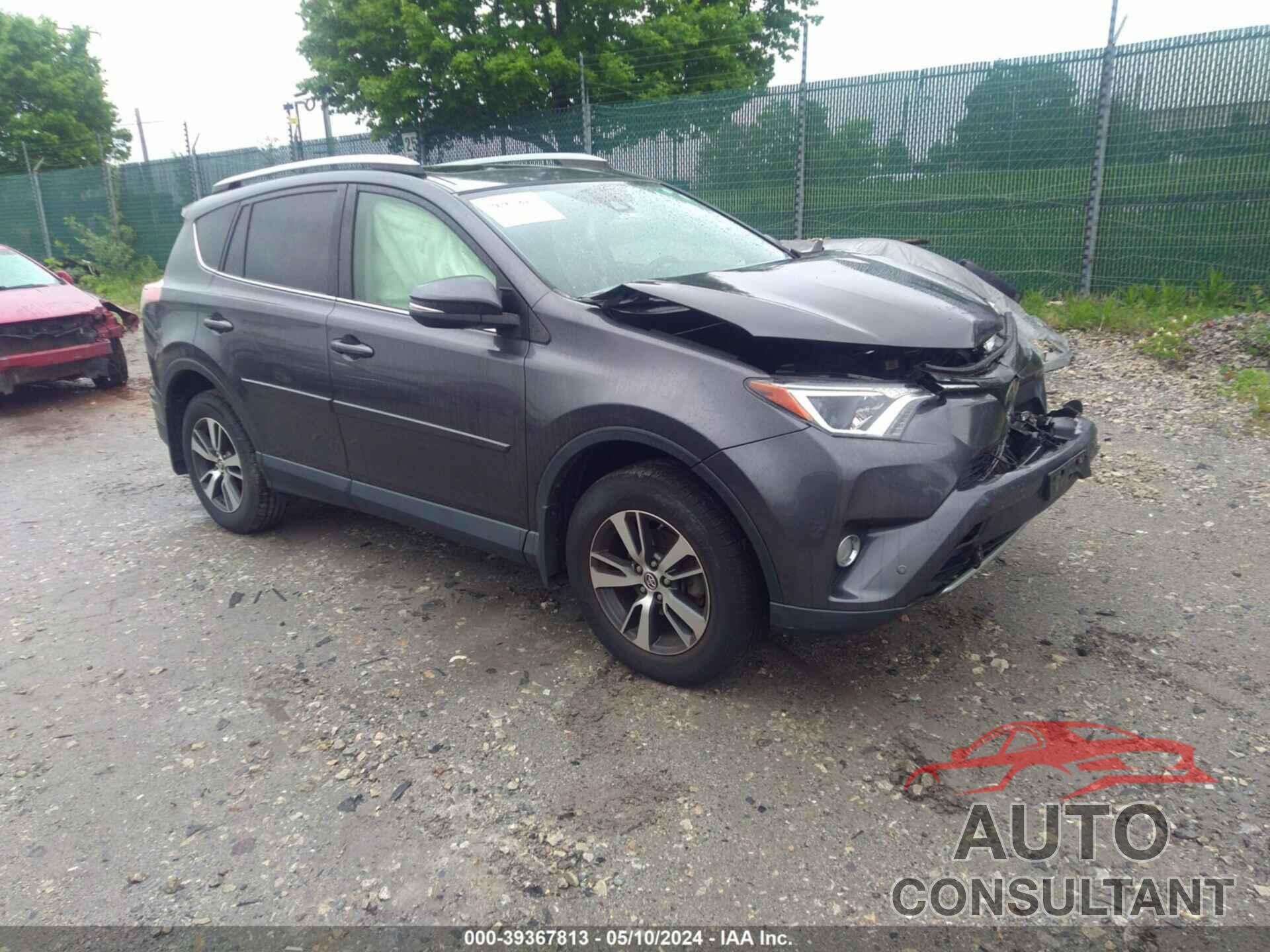 TOYOTA RAV4 2017 - JTMRFREV0HJ110664