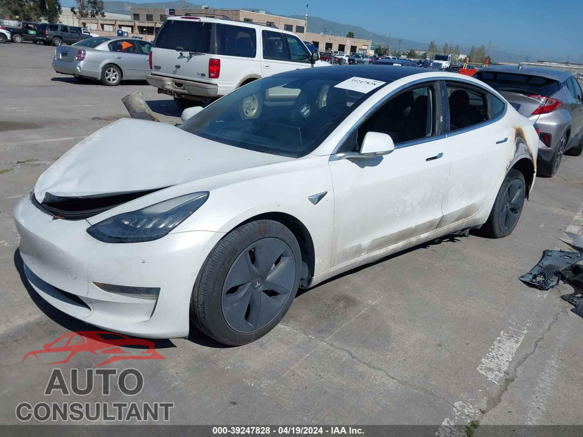 TESLA MODEL 3 2019 - 5YJ3E1EA2KF484246