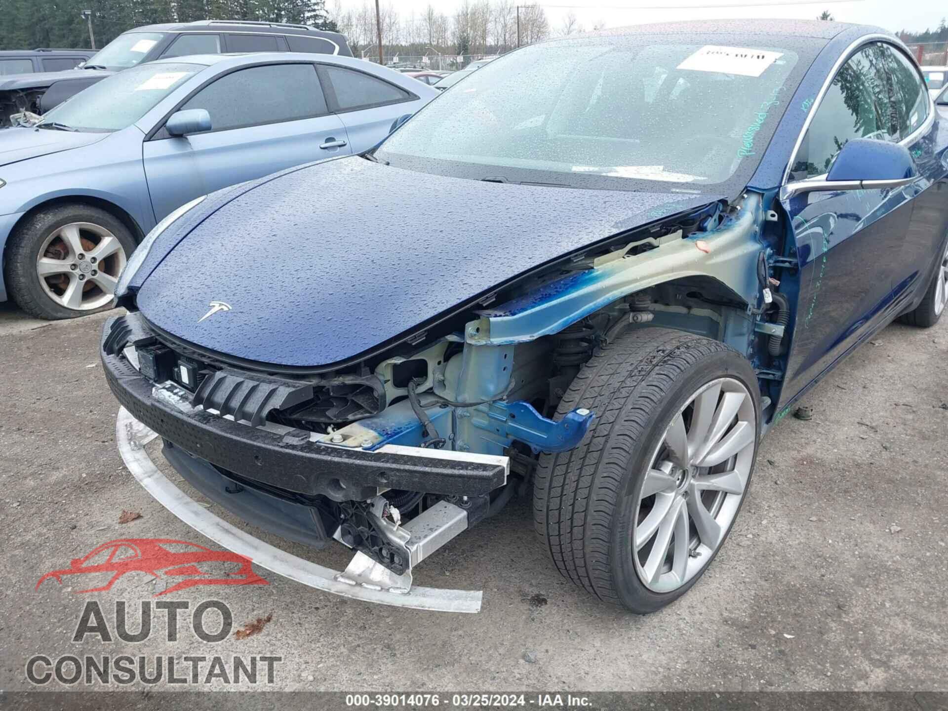 TESLA MODEL 3 2018 - 5YJ3E1EA1JF059986