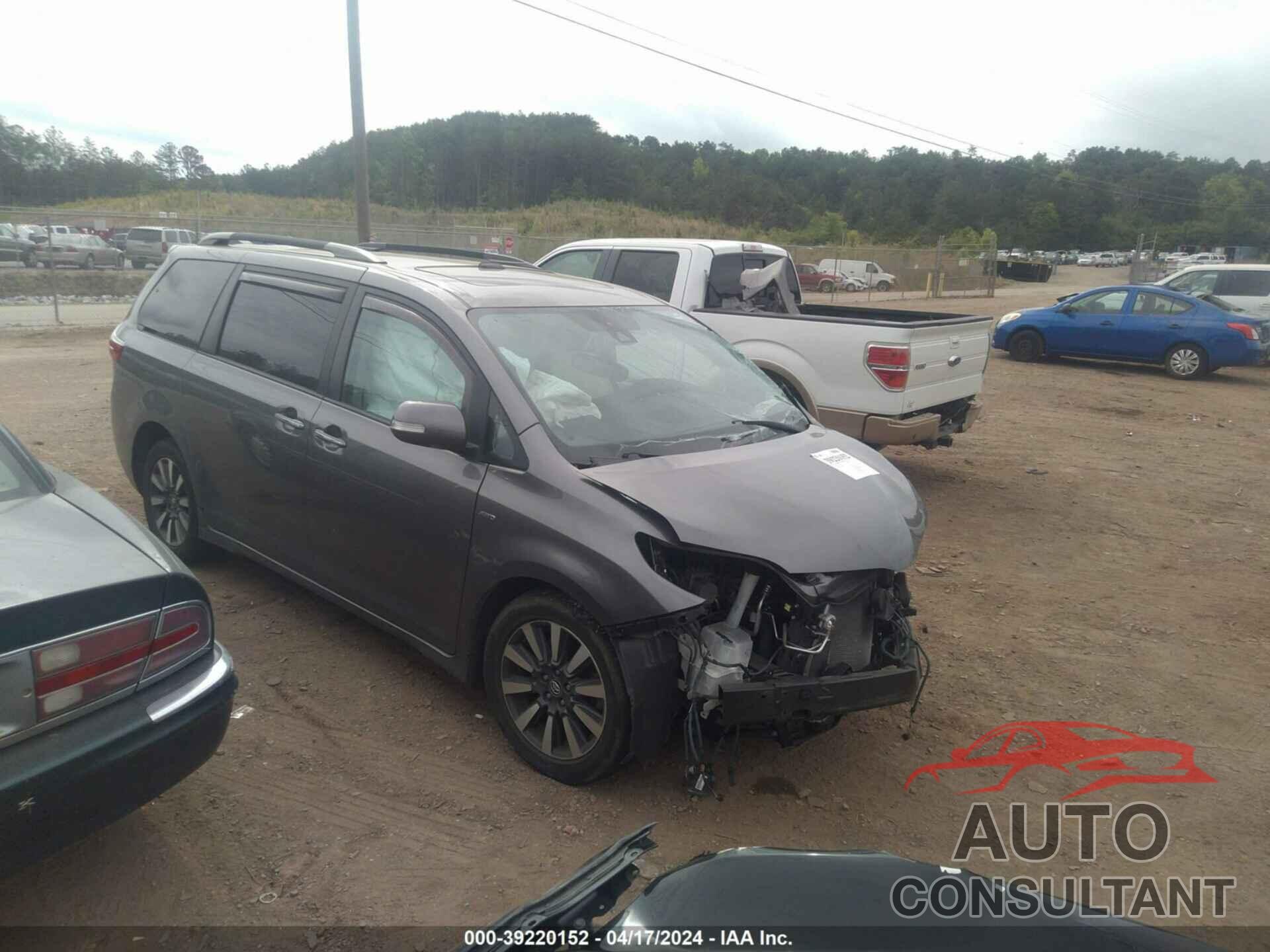 TOYOTA SIENNA 2018 - 5TDDZ3DC3JS208711