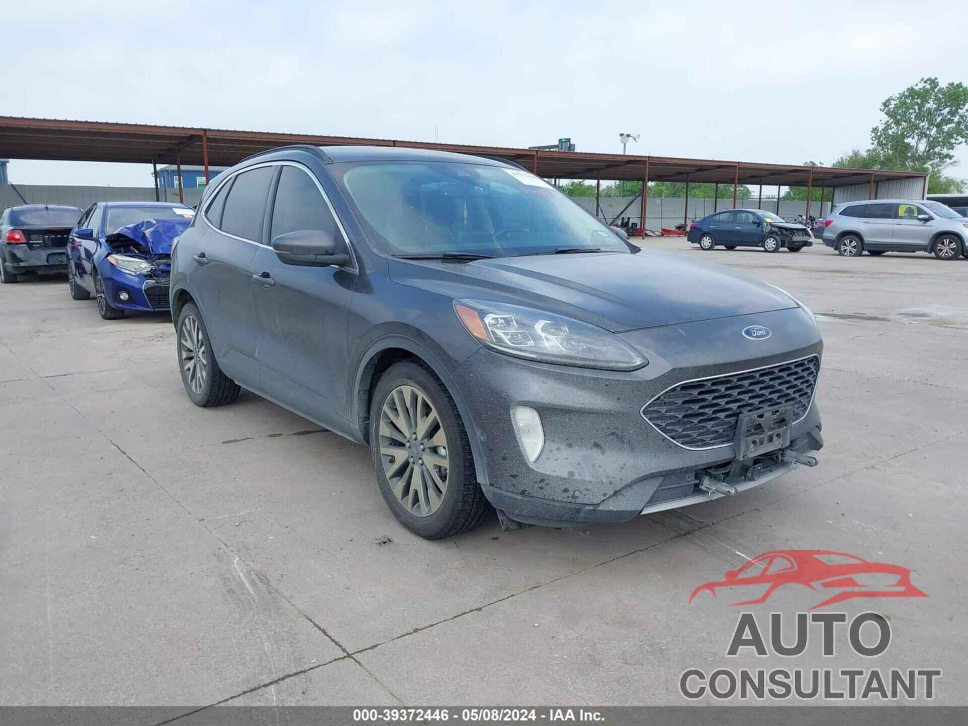 FORD ESCAPE 2020 - 1FMCU0DZ0LUB85976