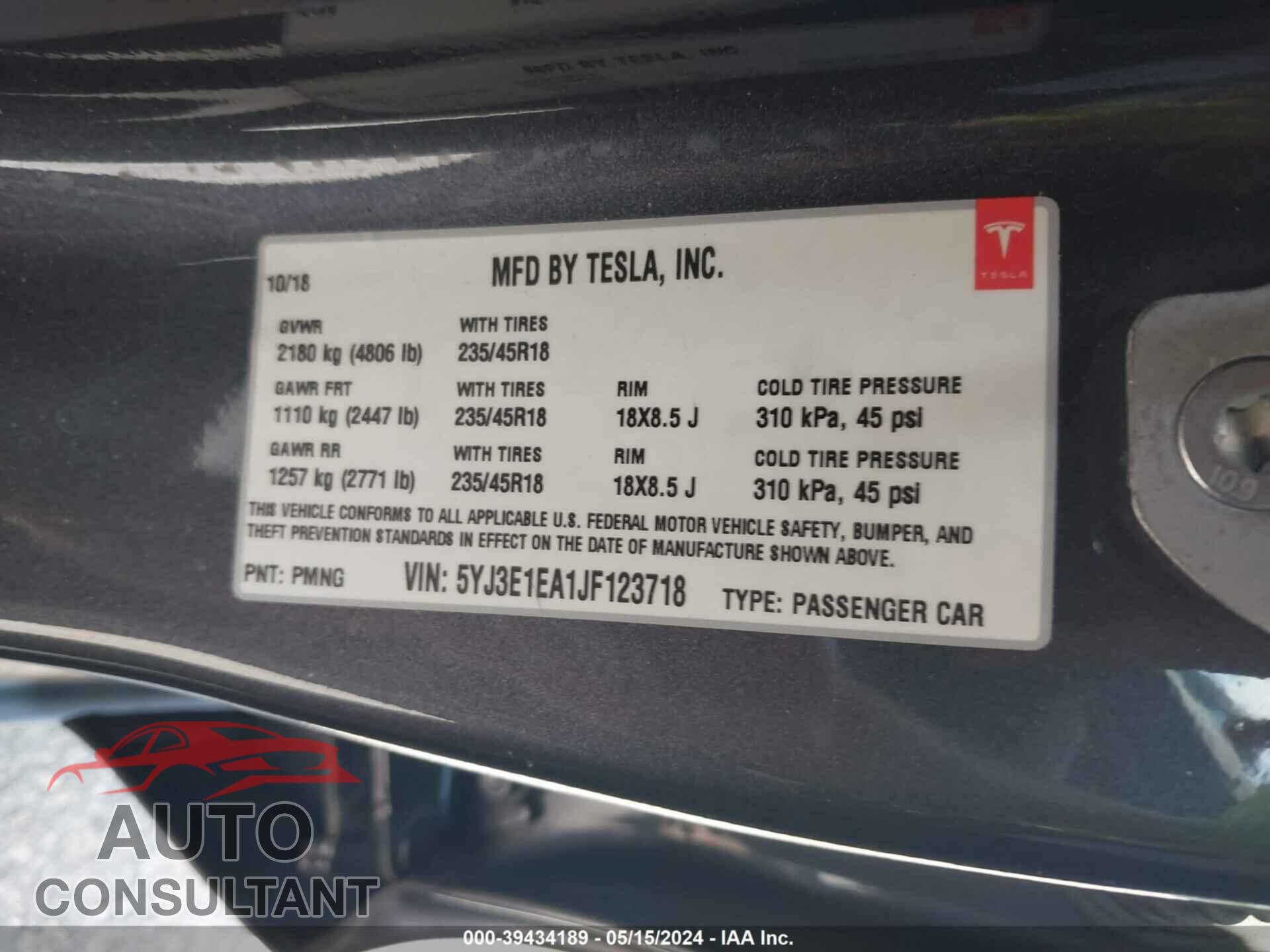 TESLA MODEL 3 2018 - 5YJ3E1EA1JF123718