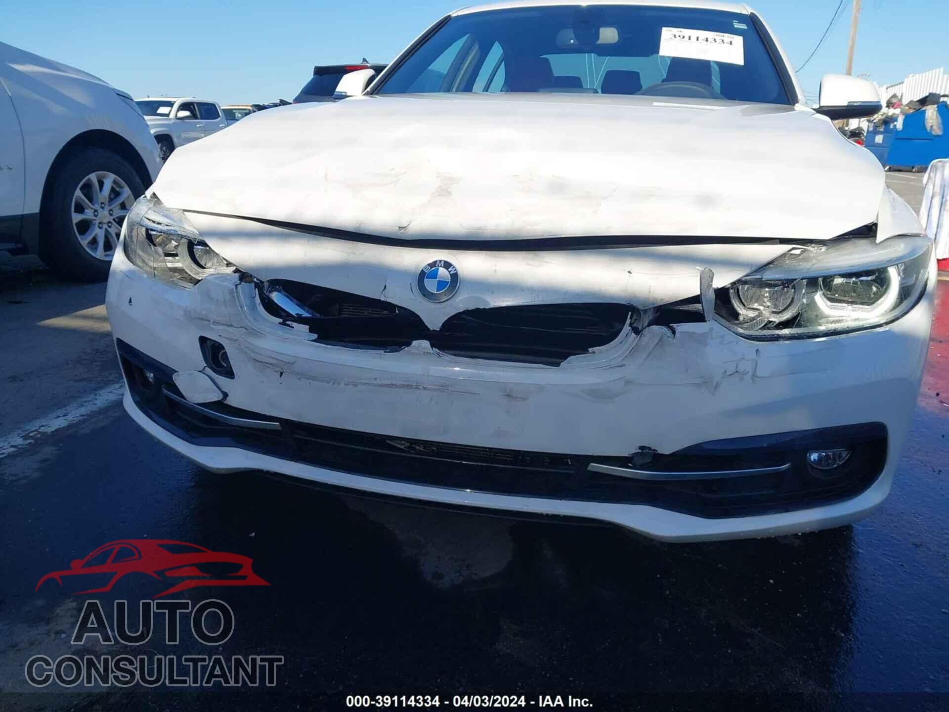 BMW 330E 2018 - WBA8E1C50JA171423