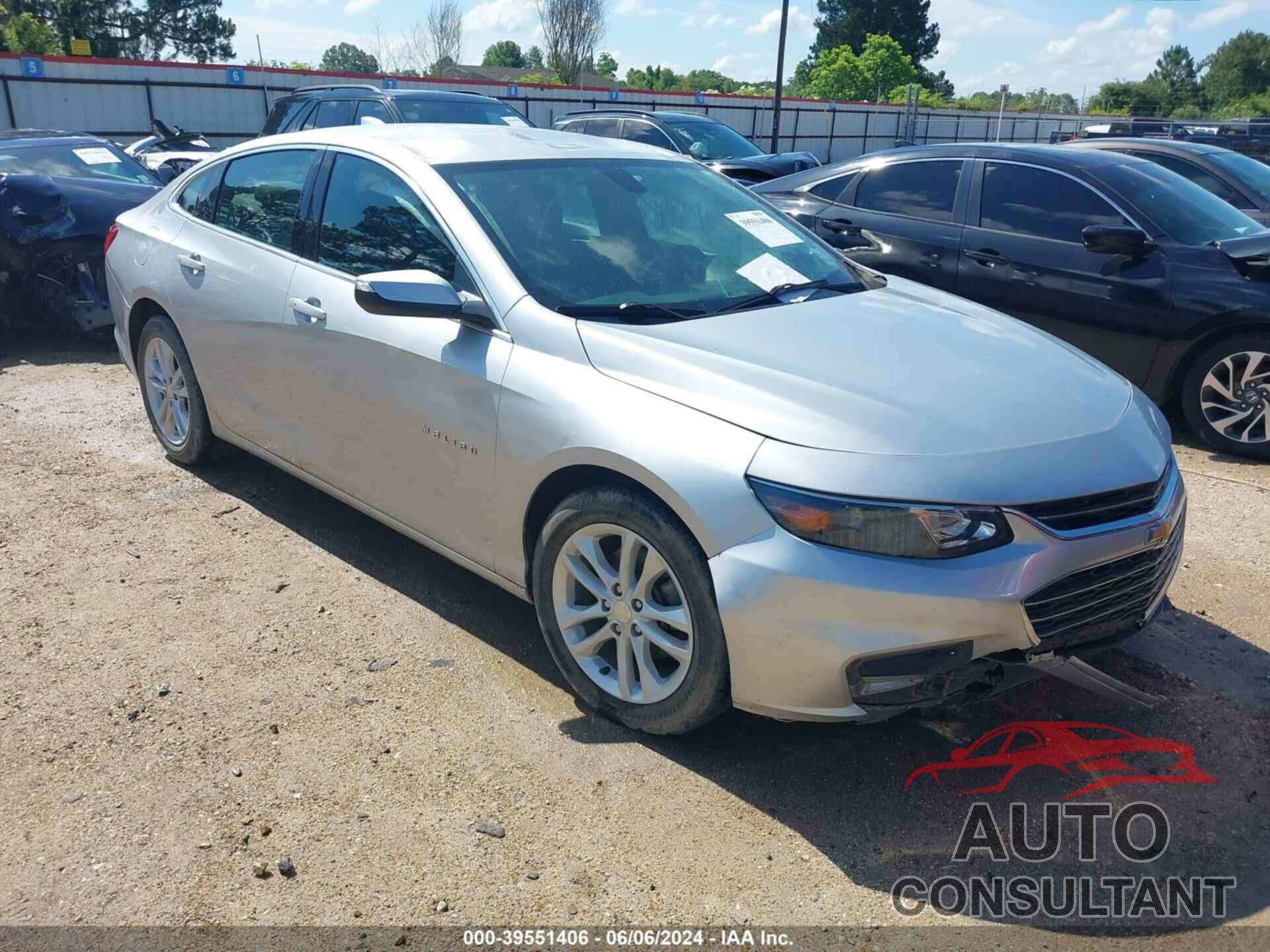 CHEVROLET MALIBU 2018 - 1G1ZD5ST9JF140720